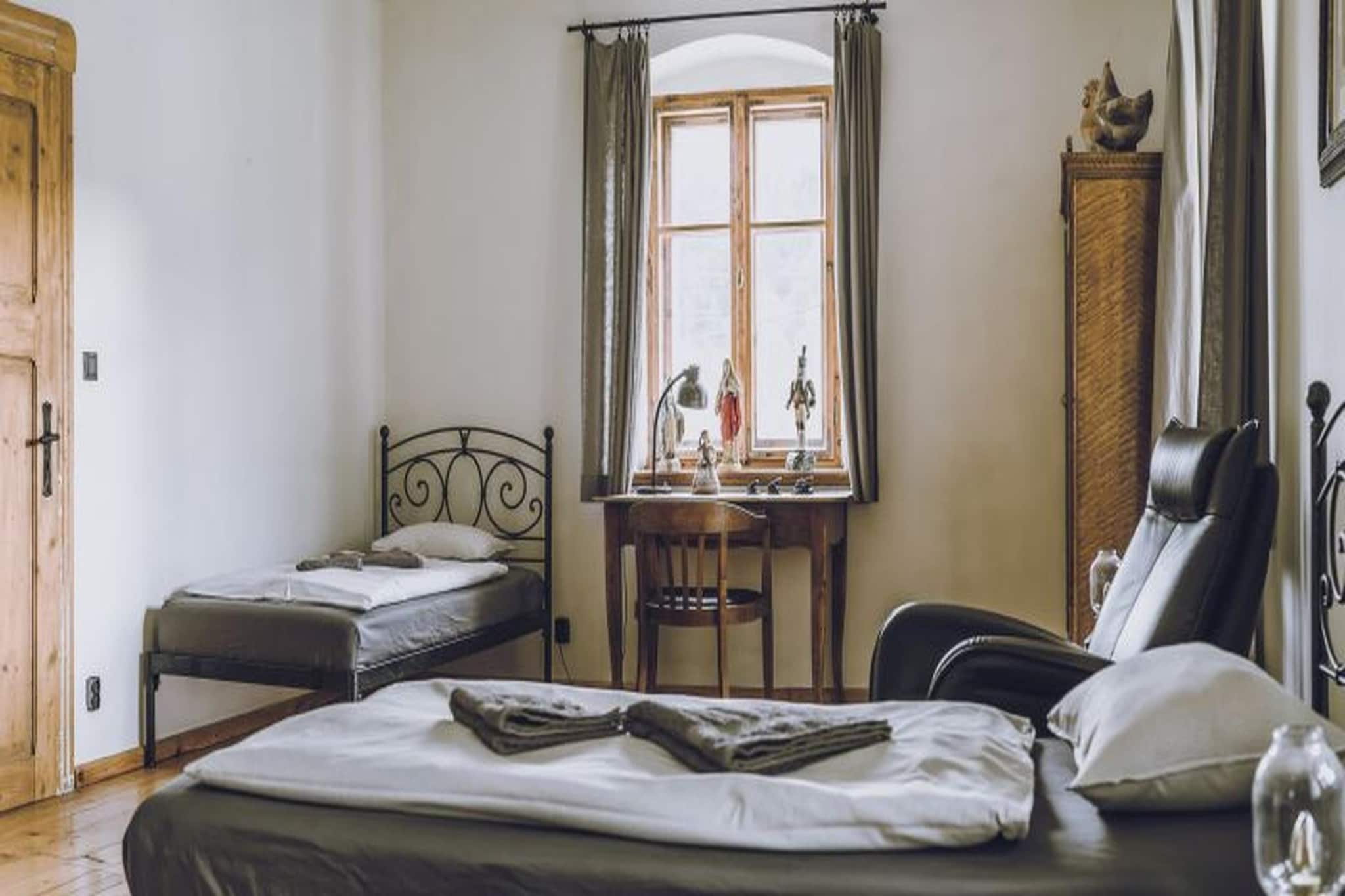 Room 3 - River - Bedroom