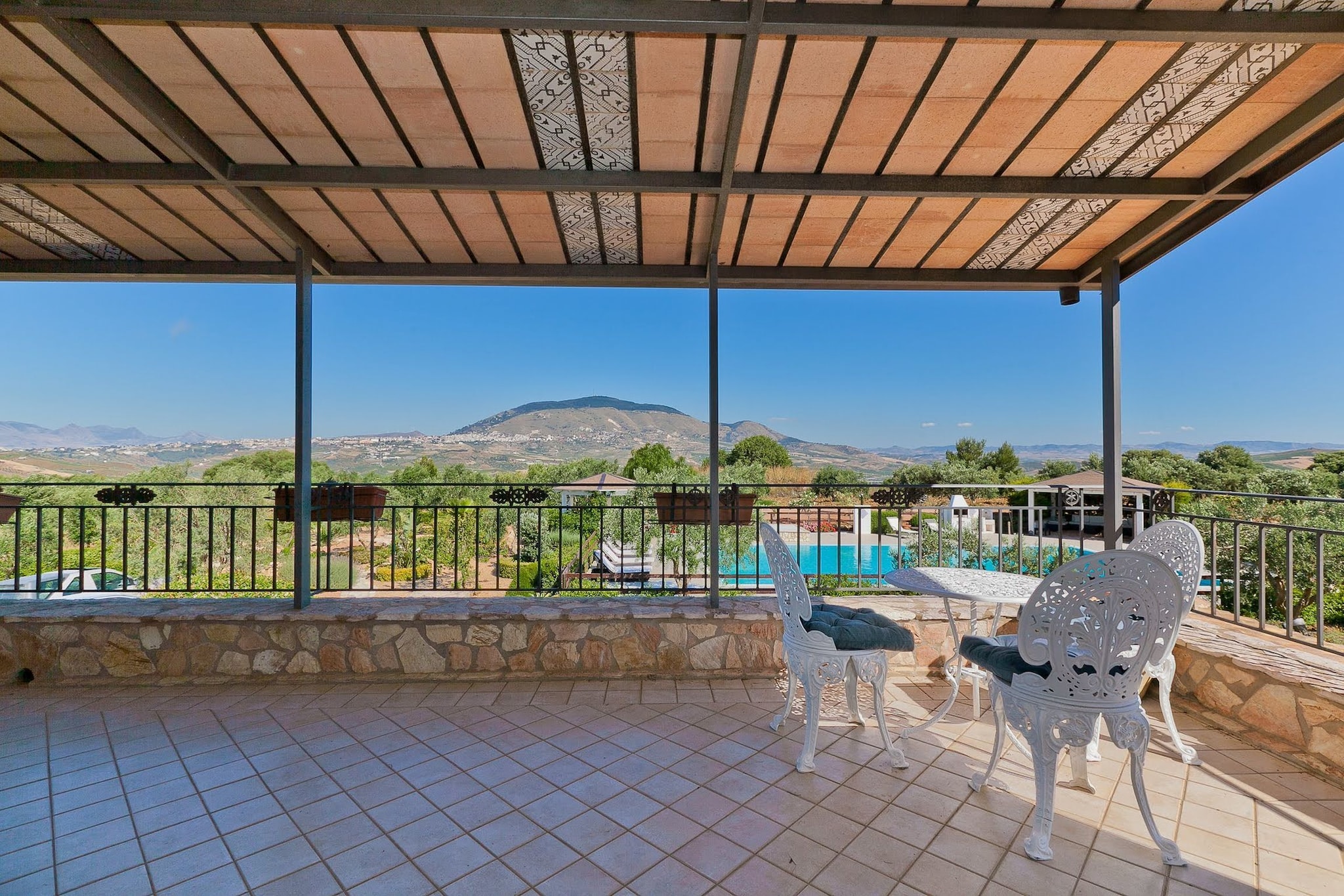 Tenute Aversa 11 - Terrasbalkon