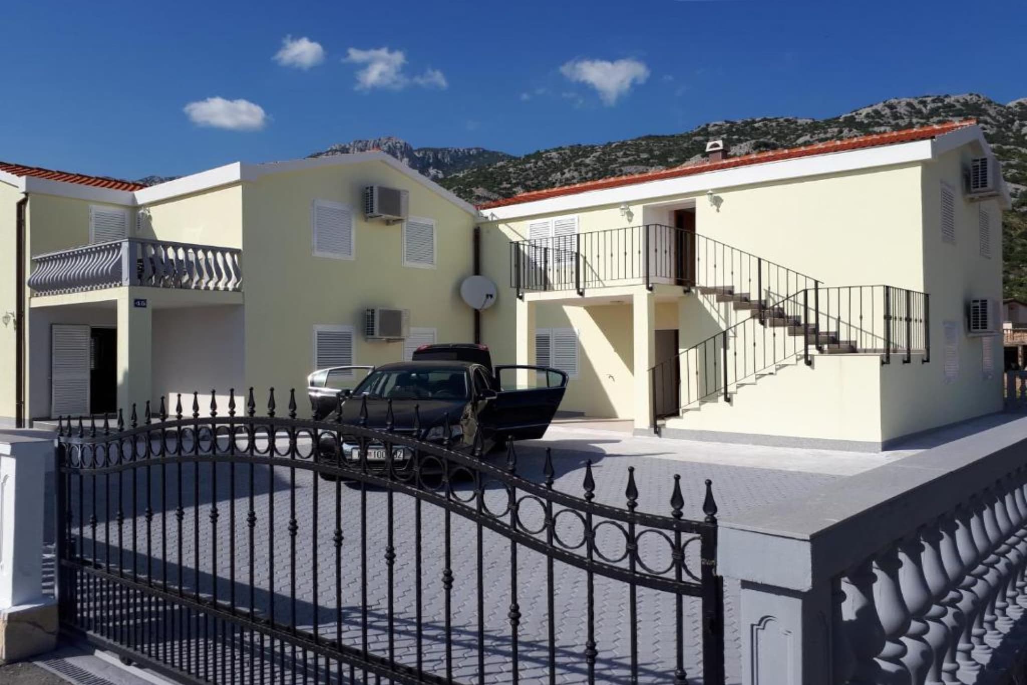 Andrea Adriatic Oasis Karlobag - Two Bedroom Apartment with Balcony and Garden View - Extérieur