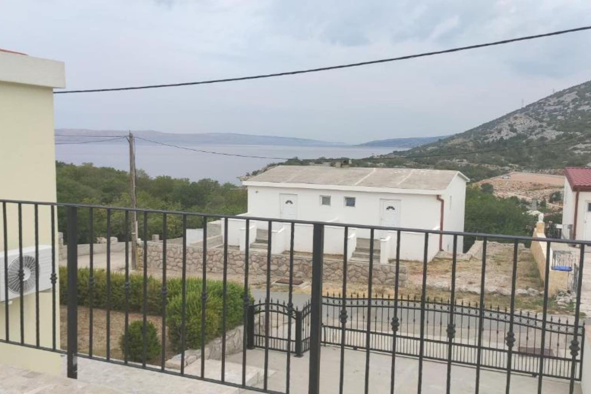 Andrea Adriatic Oasis Karlobag - Two Bedroom Apartment with Balcony and Sea View - Extérieur