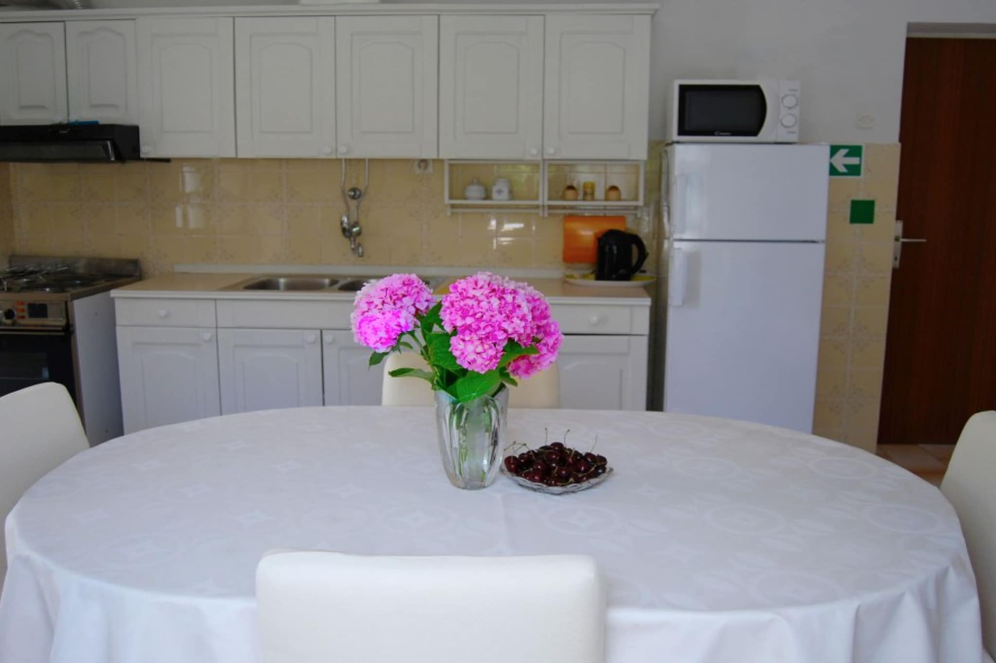 Apartments Darija Supetar - Two Bedroom Apartment with Terrace