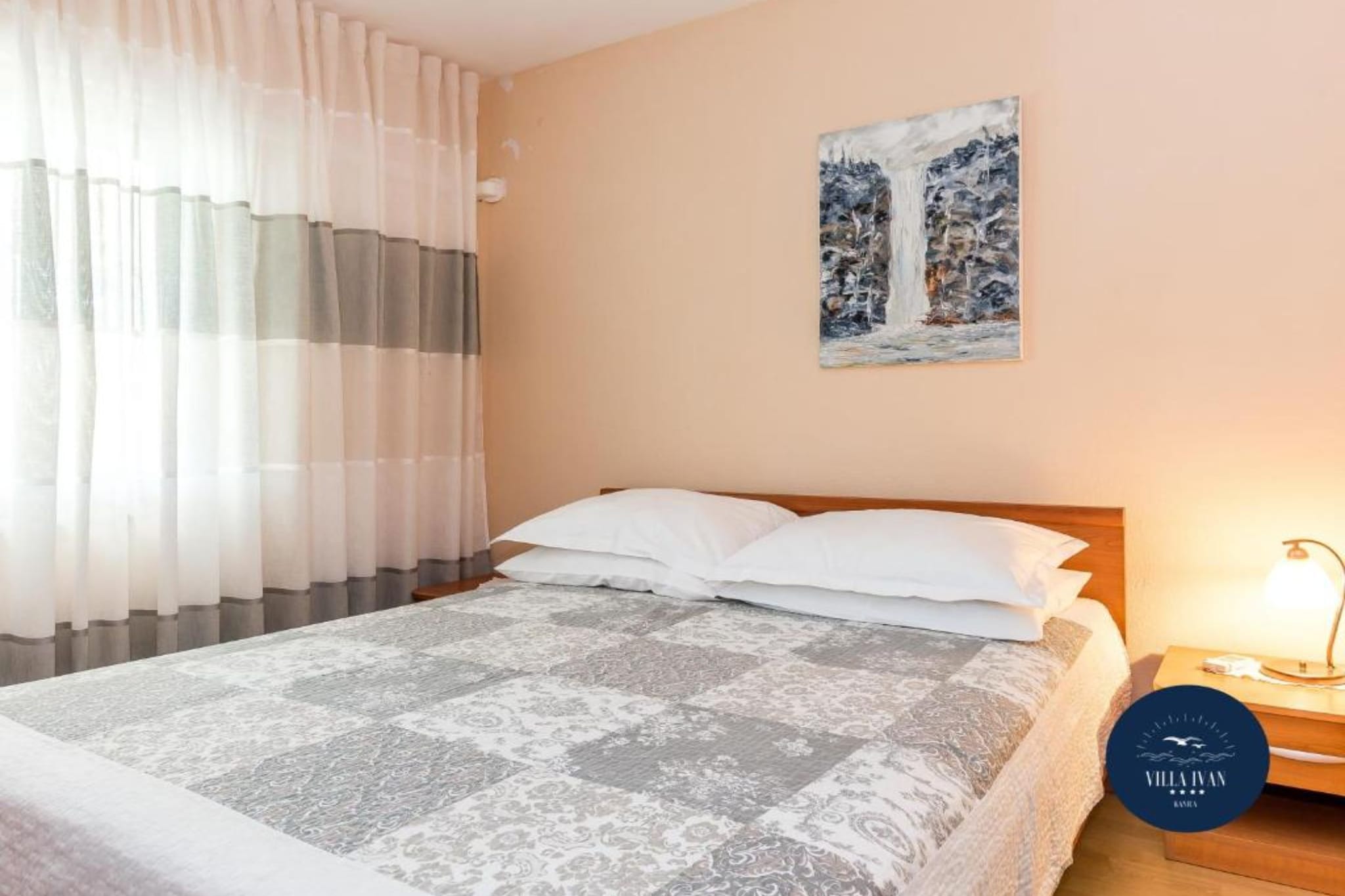Villa Ivan apartment with balcony and sea view A1 - Chambre