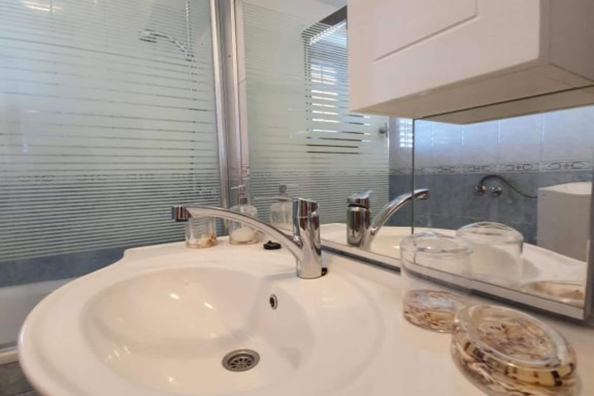 Villa Ivan apartment with balcony and sea view A2 - Salle de bain