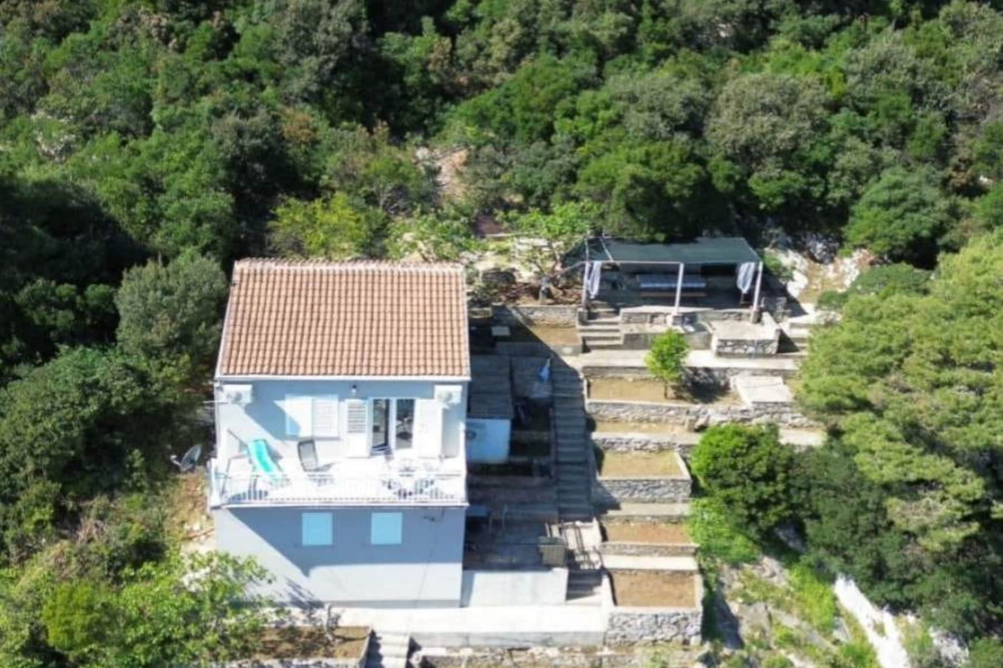 Green House - Two-Bedroom Apartment with Terrace and Sea View - Buitenlucht