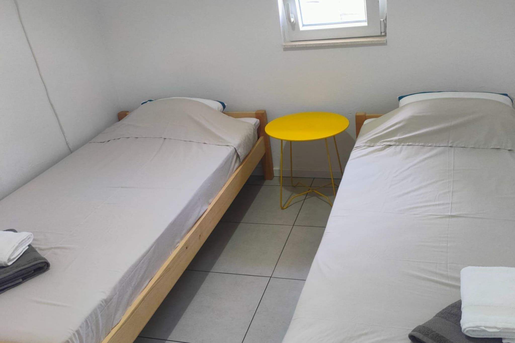 Green House - Two-Bedroom Apartment with Terrace and Sea View - Slaapkamer