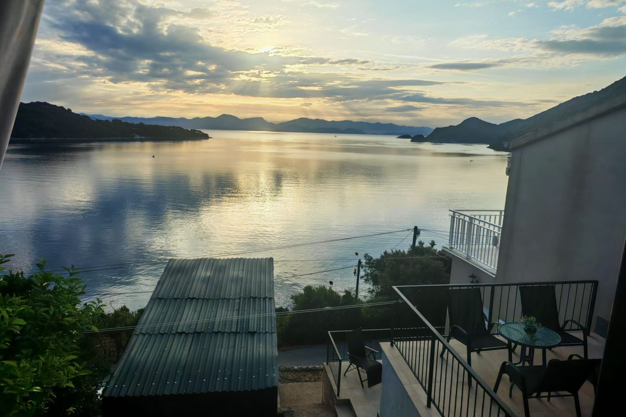 Green House - Two-Bedroom Apartment with Terrace and Sea View - Uitzicht