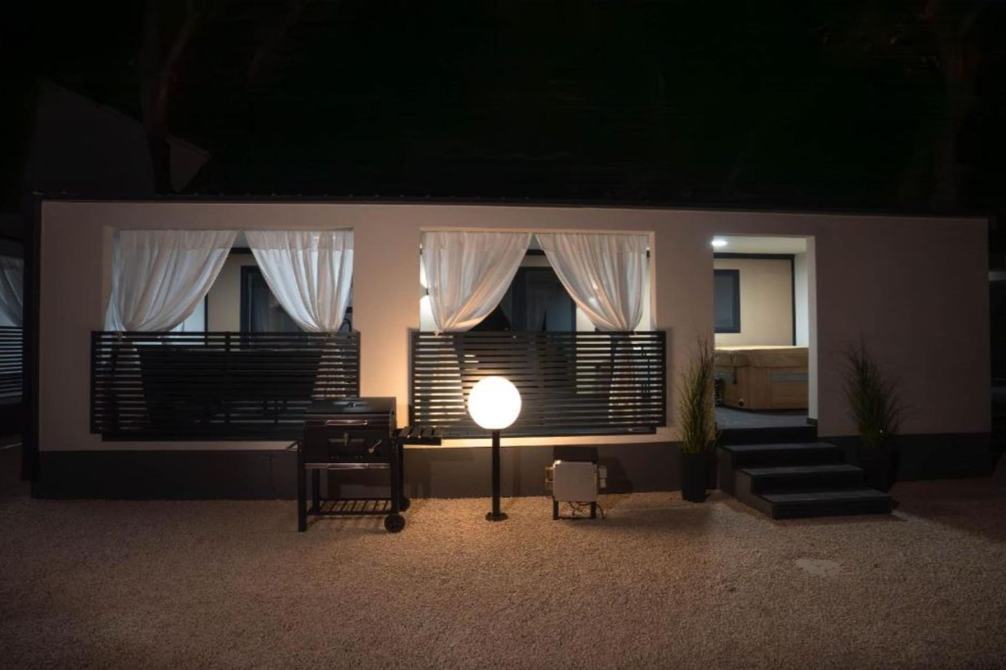 Lux Mobile Homes Vodice - Two bedroom home with private hot tub (Aurora) - Buitenlucht