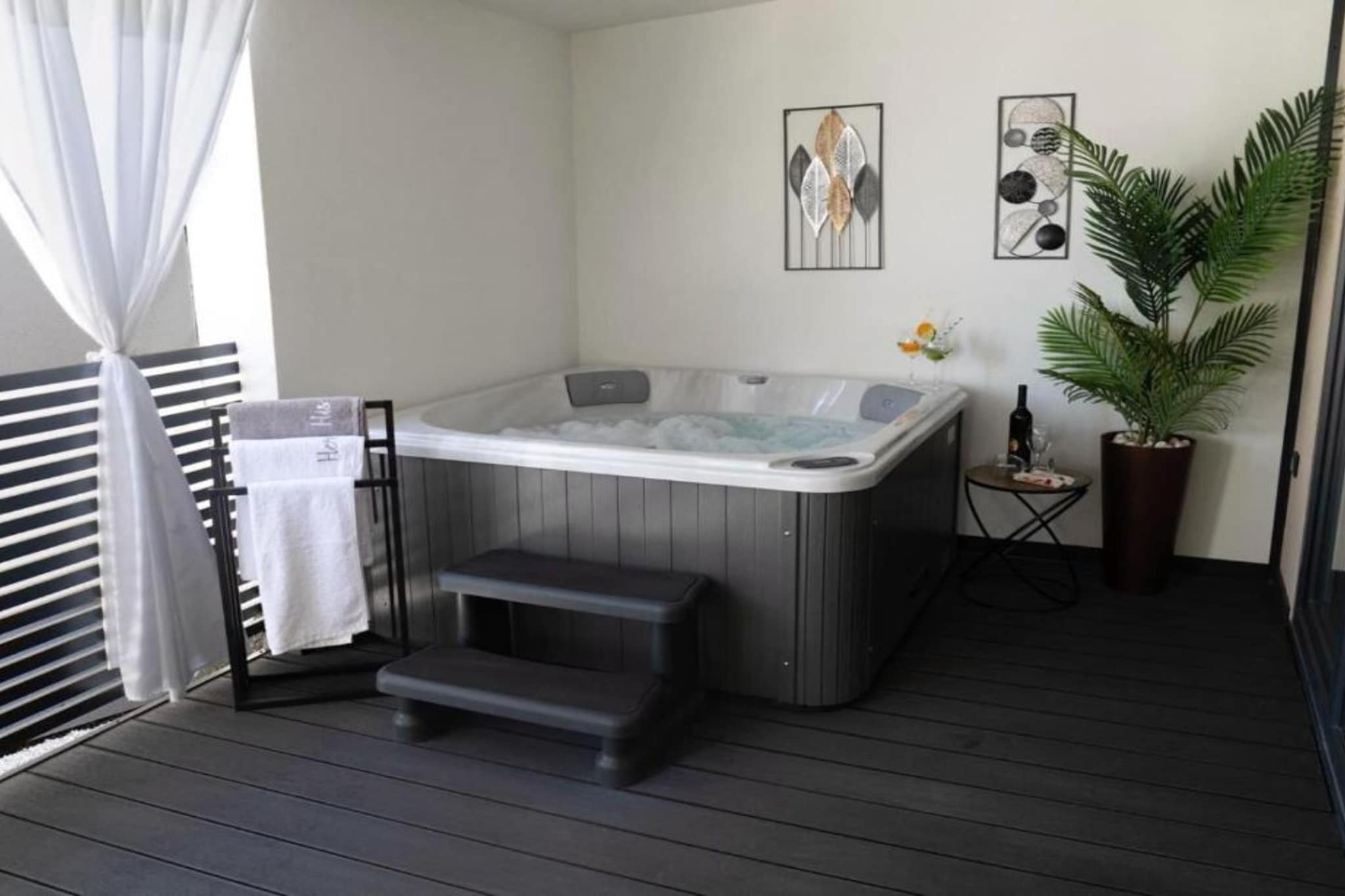Lux Mobile Homes Vodice -  Two bedroom home with private hot tub (Maris) - Spa