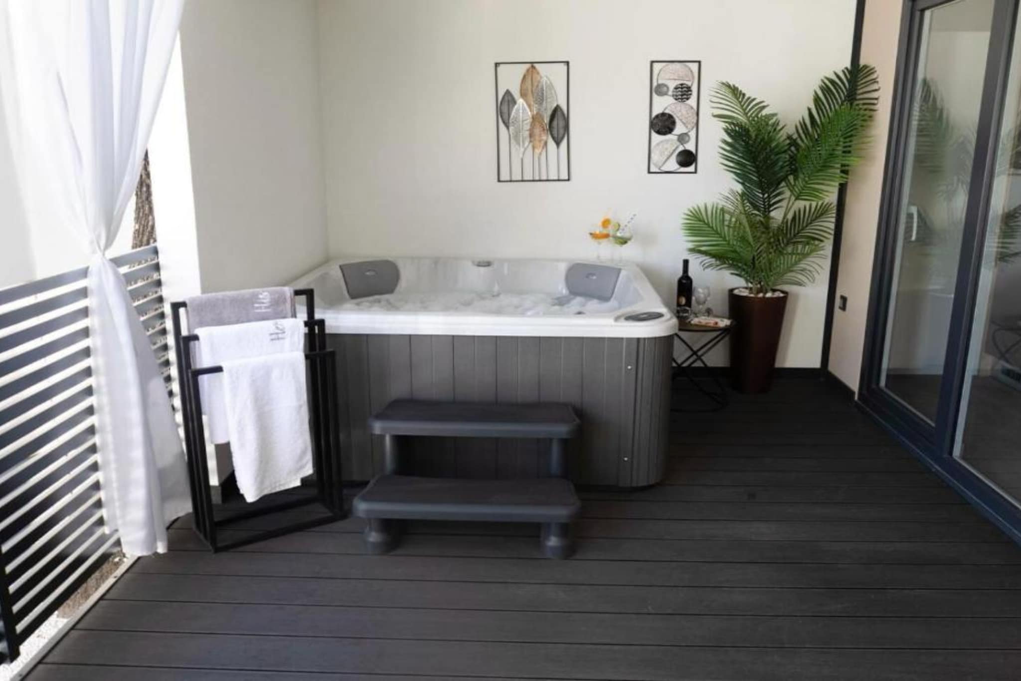Lux Mobile Homes Vodice -  Two bedroom home with private hot tub (Maris) - Spa