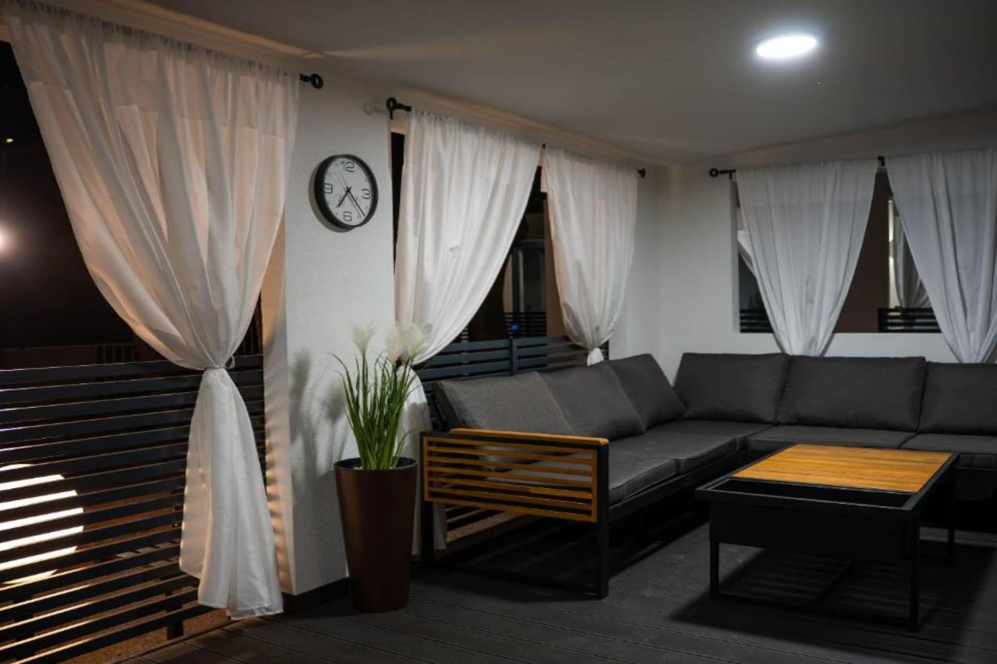 Lux Mobile Homes Vodice -  Two bedroom home with private hot tub (Maris) - Woonkamer