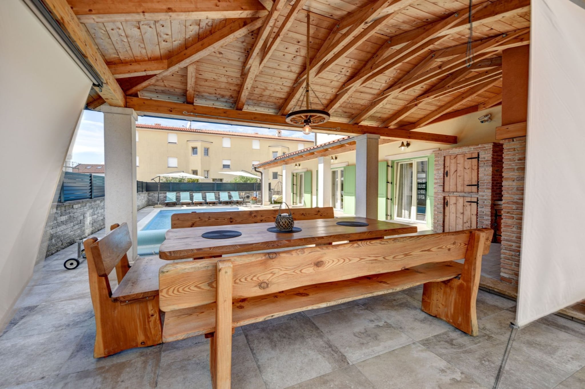 Guest house Gabriel with pool - Terras