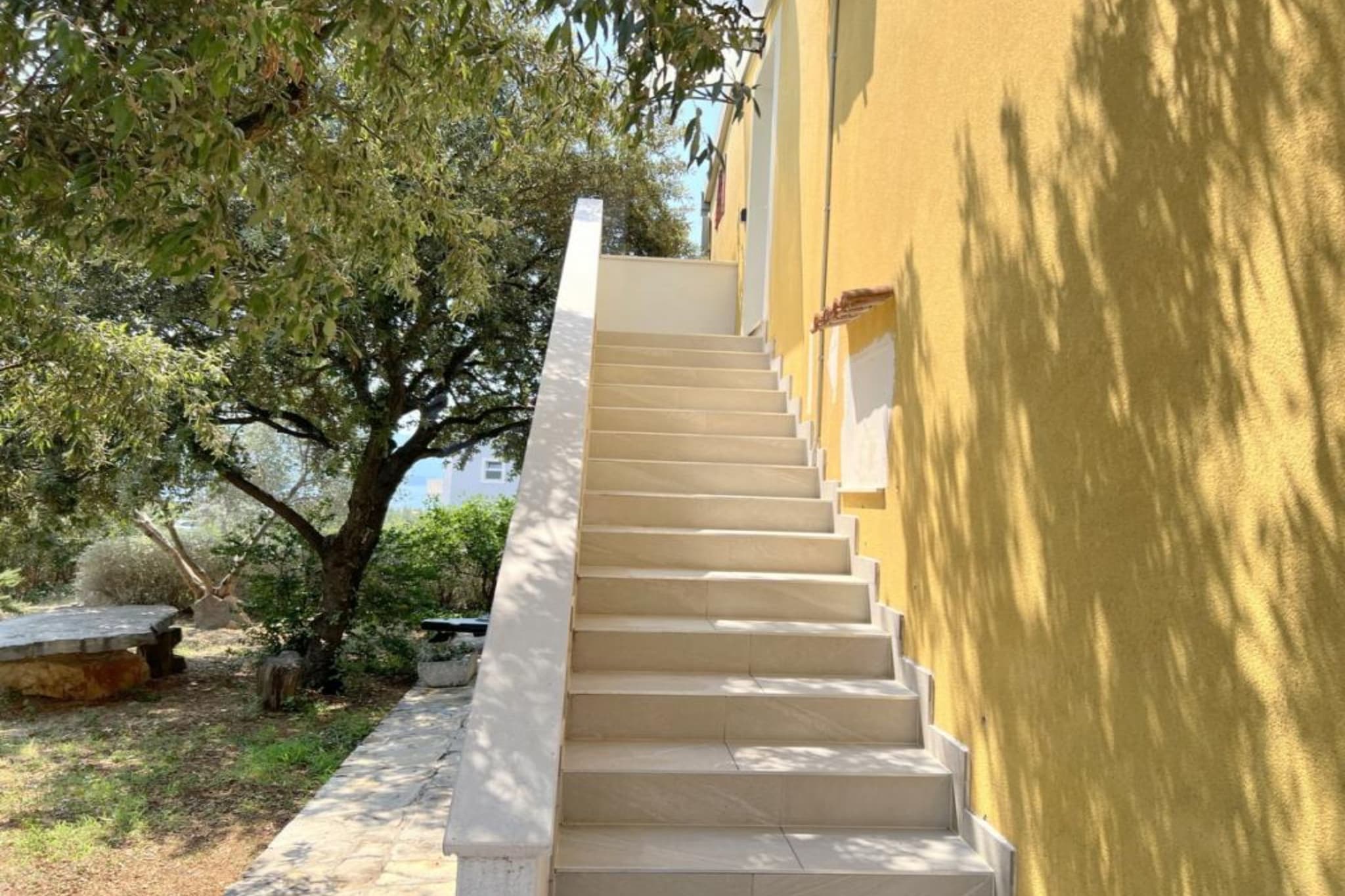 Apartments Vicelić - One bedroom apartment with sea view (3) - Buitenlucht