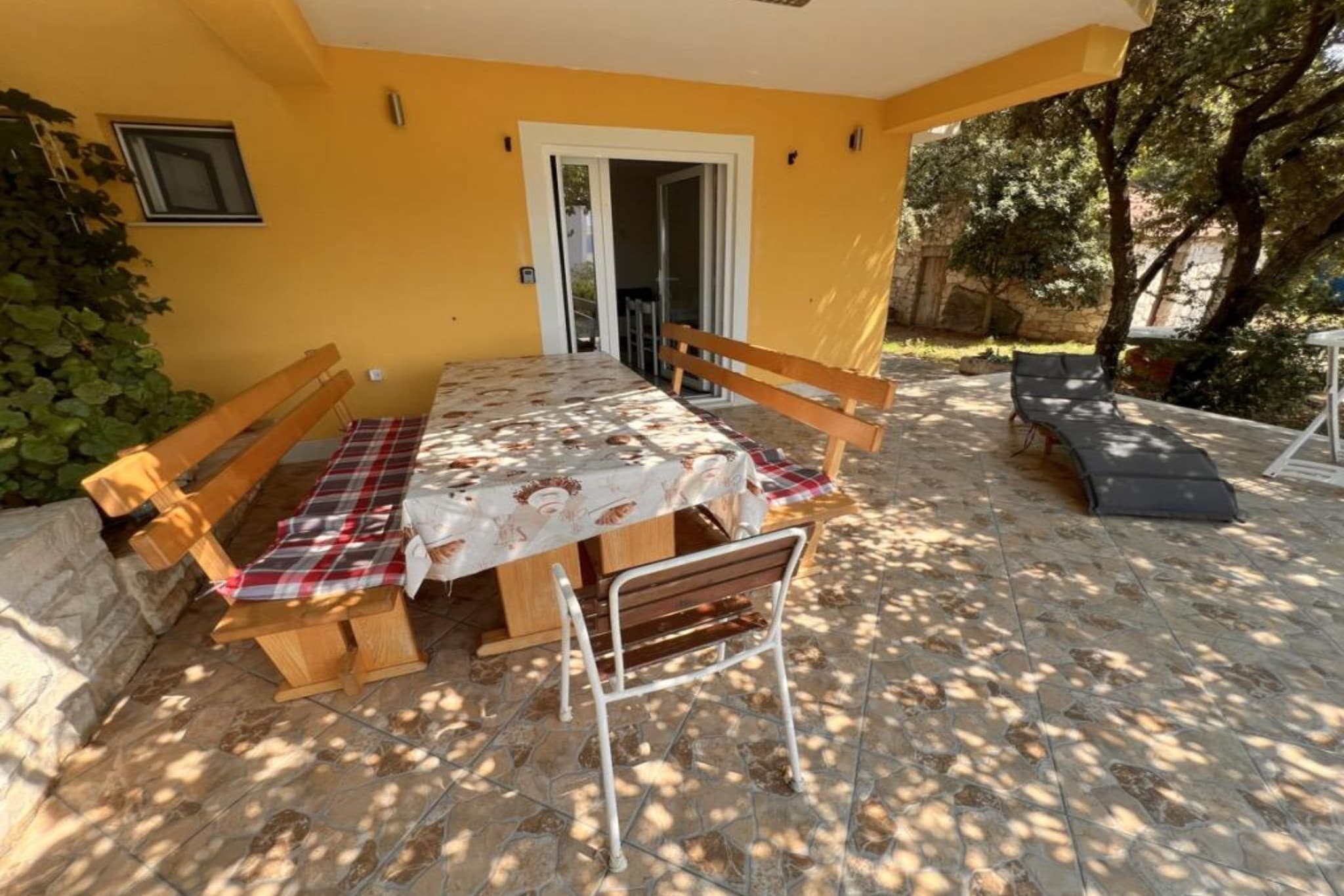 Apartments Vicelić - One bedroom apartment with sea view (1) - Binnen