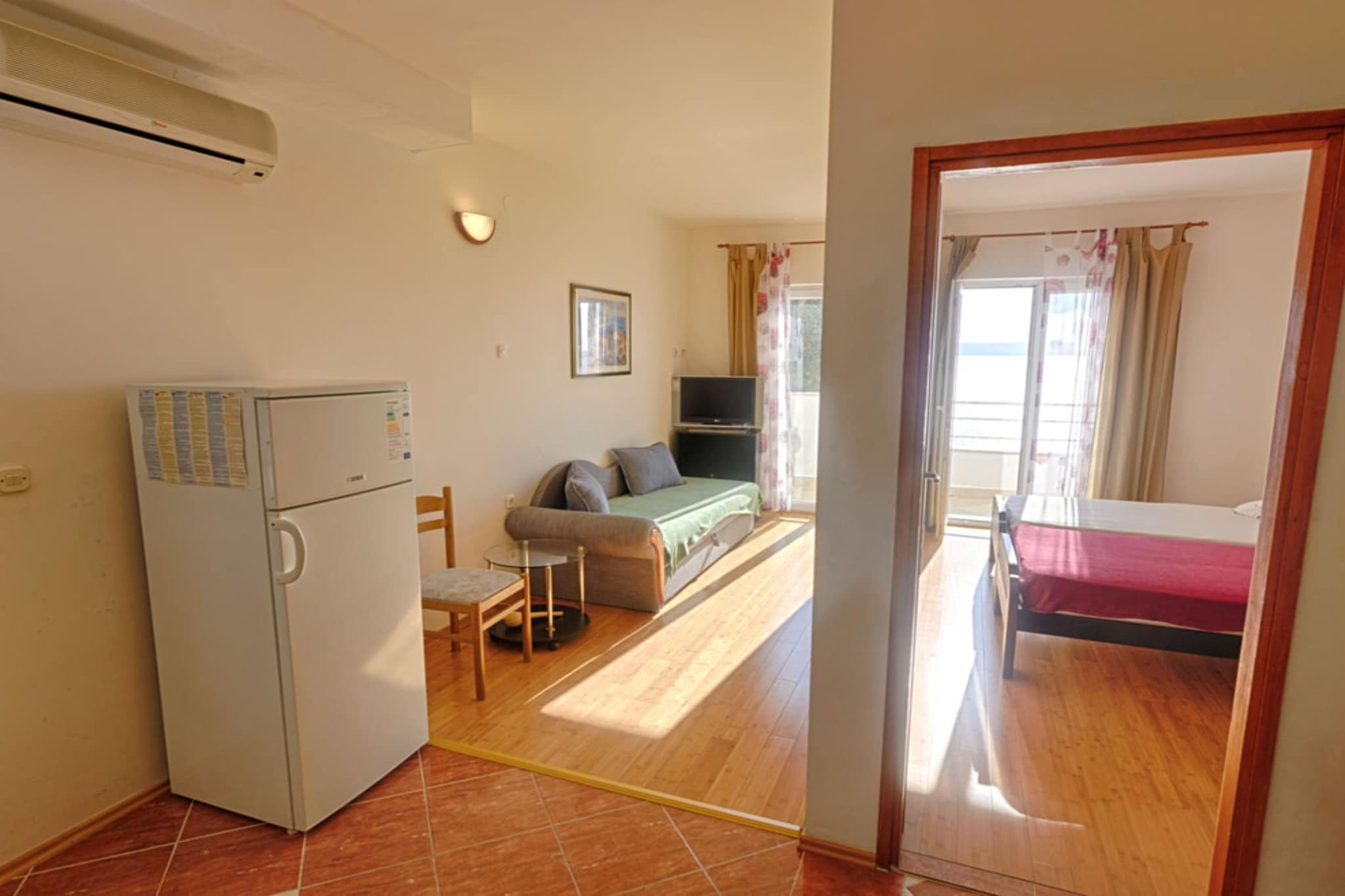 Villa Maslina-Olive two bedroom apartment with balconies and sea view  Faros