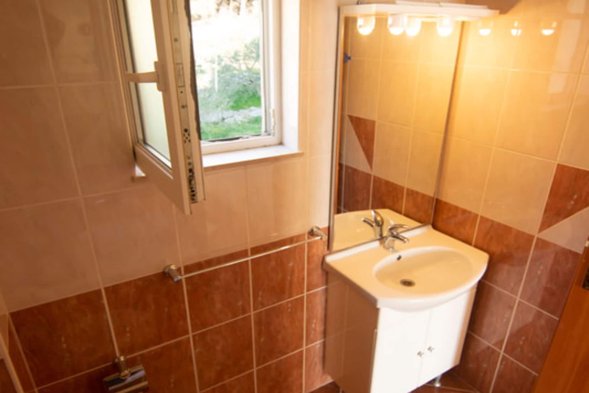 Villa Maslina-Olive two bedroom apartment with balconies and sea view  Faros - Salle de bain