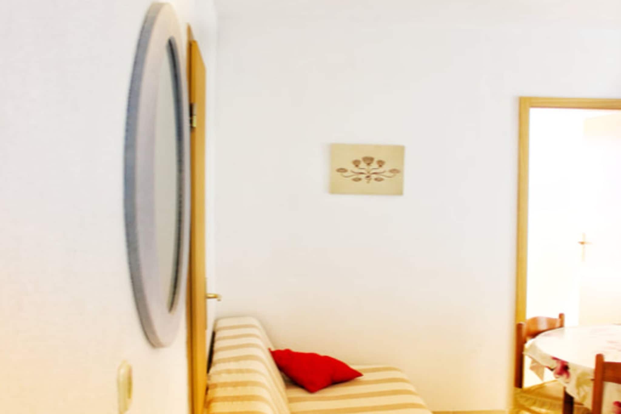 Villa Maslina-Olive two bedroom apartment with balcony and sea view Igraine
