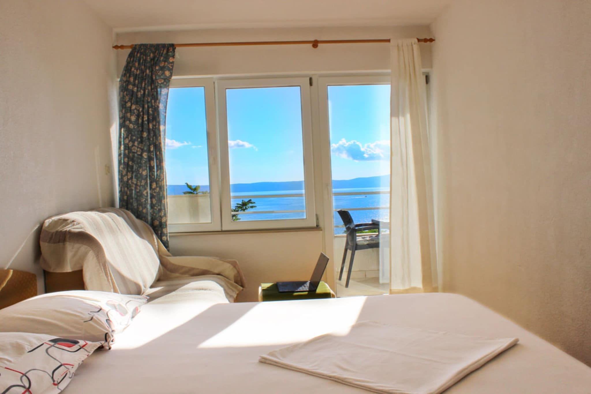 Villa Maslina-Olive two bedroom apartment with balcony and sea view Igraine - Chambre