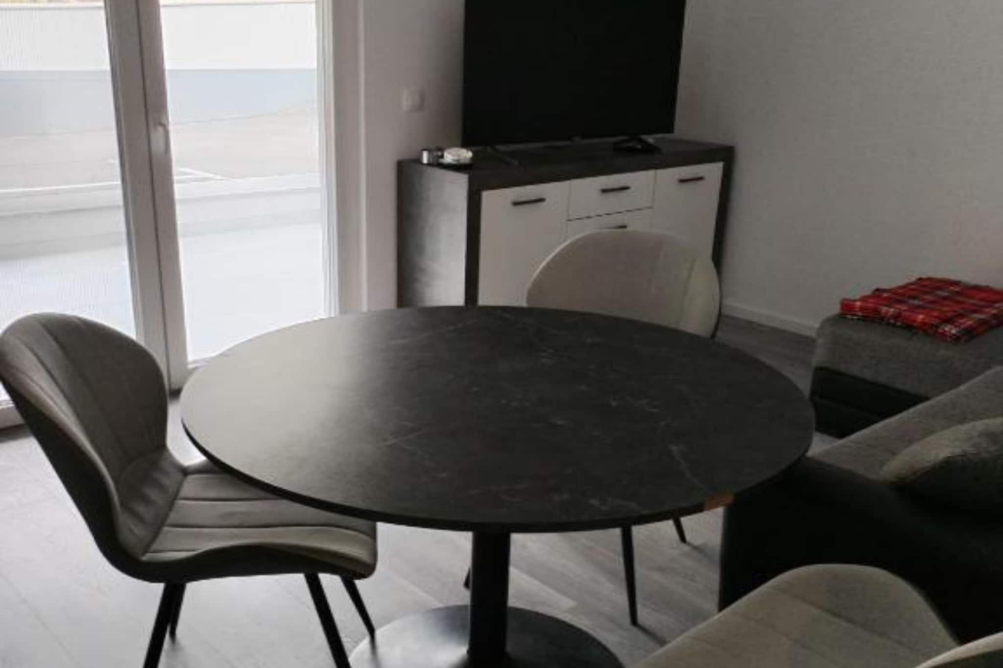 Comfort Apartments Orma - Classic One Bedroom Apartment with Terrace