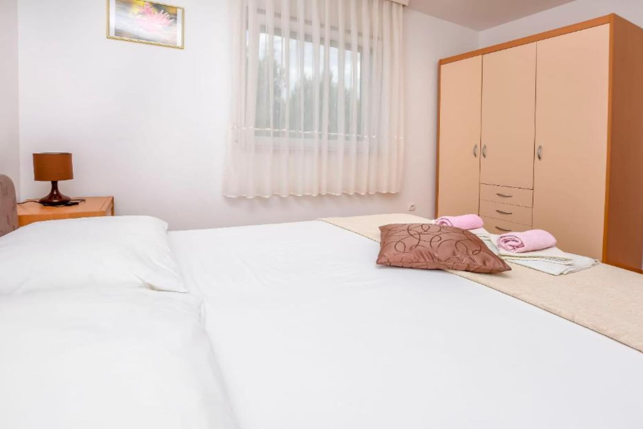 Aurel Suites-Two Bedroom Apartment  with Balcony - Chambre