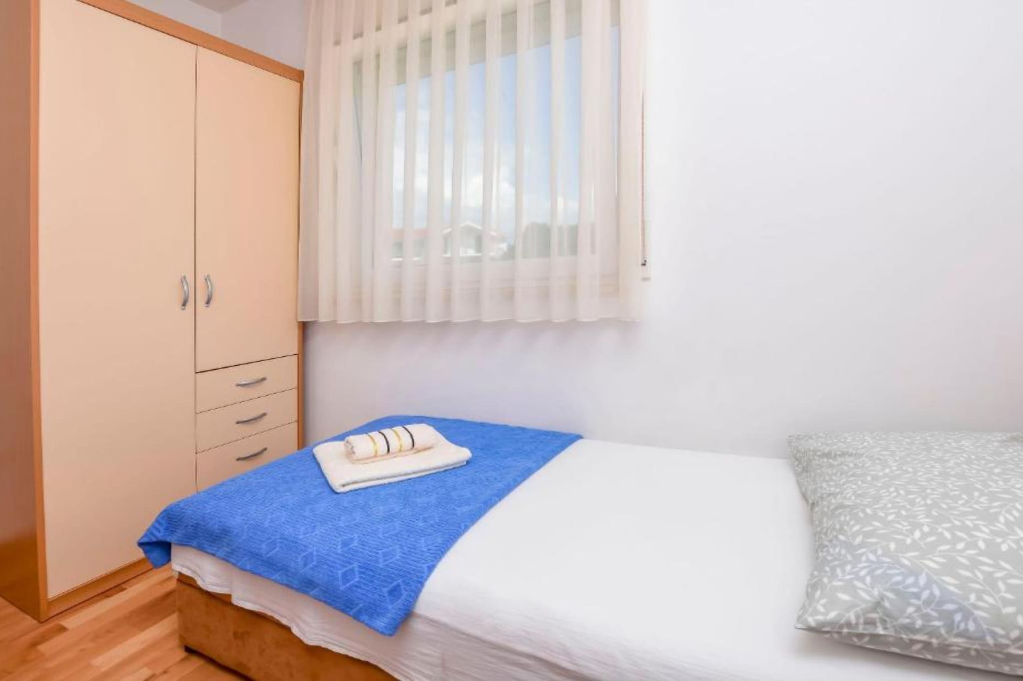 Aurel Suites- Classic Two Bedroom Apartment with Balcony