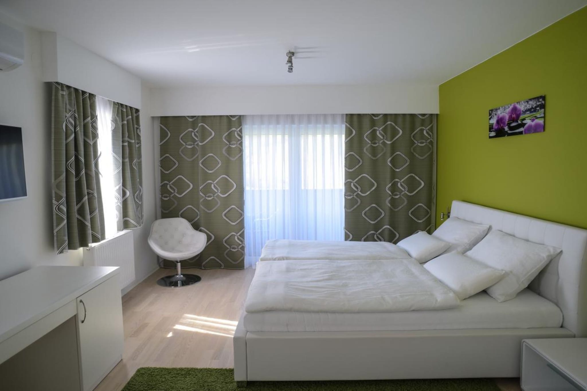 Villa Lika Annex - Double Room 4 (small room) - Slaapkamer