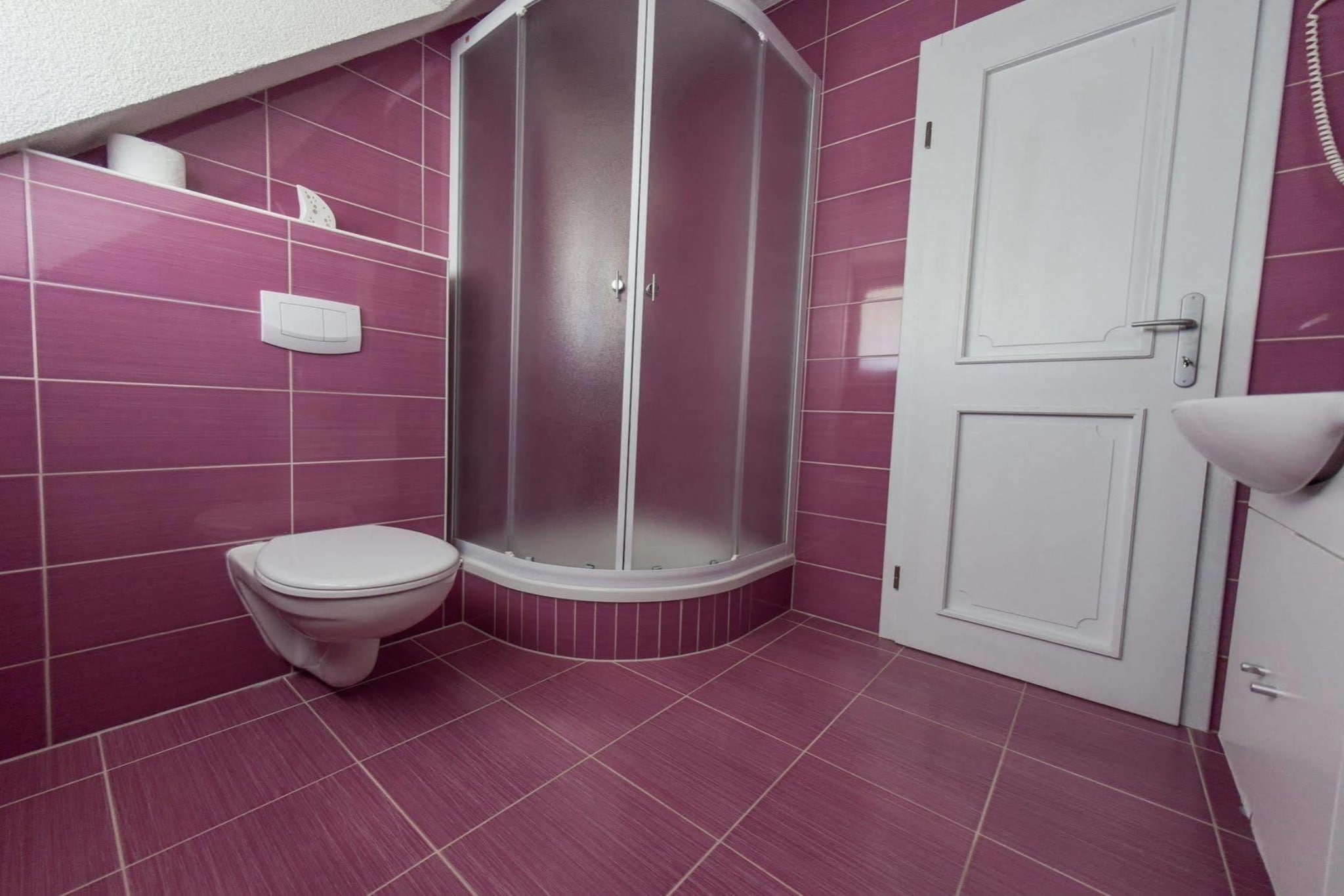 Villa Lika Annex - Double Room 4 (small room) - Badkamer