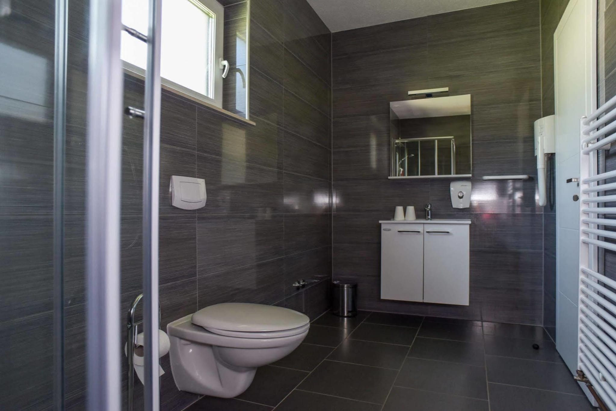 Villa Lika Annex - Double Room 5  (small room) - Badkamer