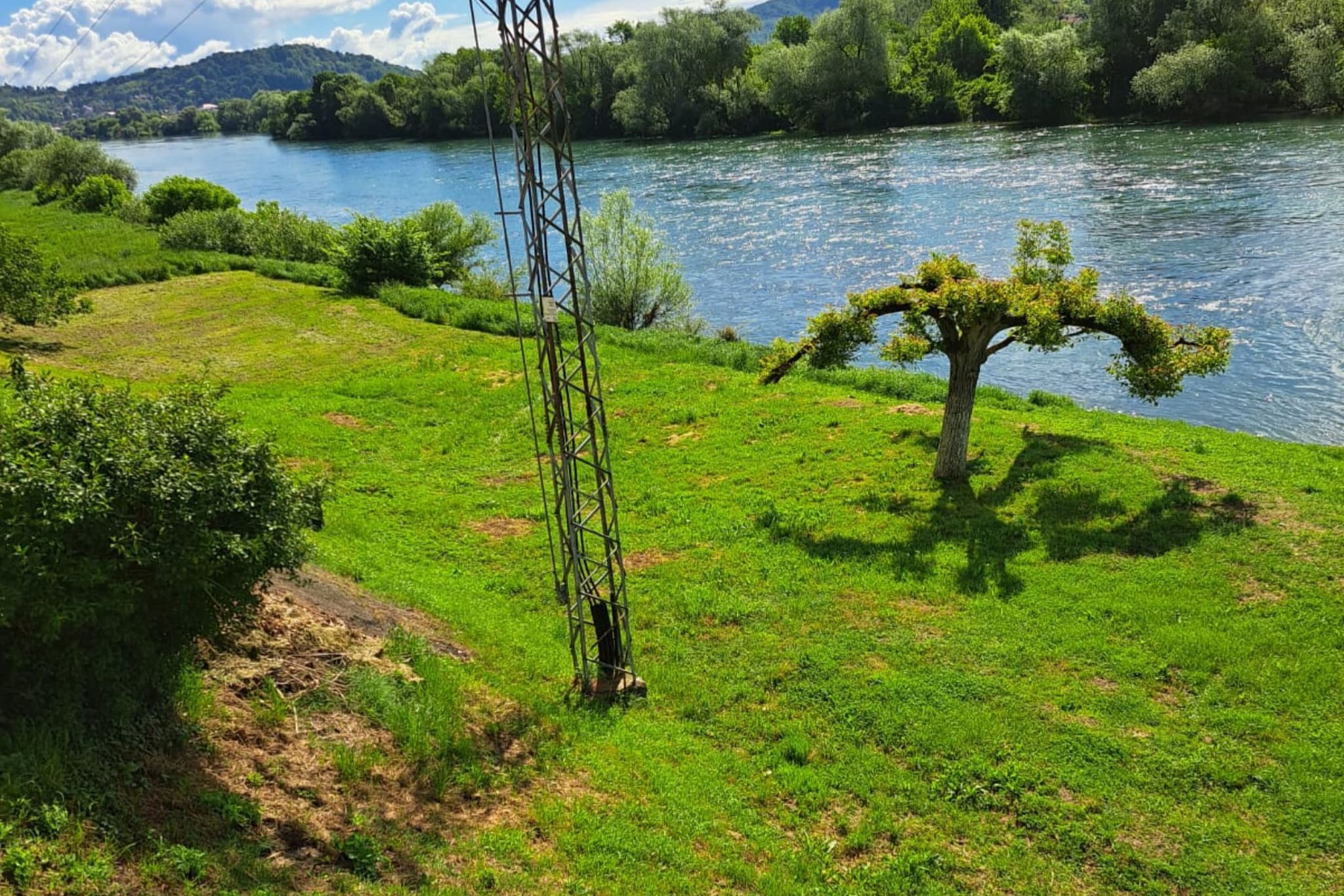 Room Đenadija - Triple room  with river view - Buitenlucht
