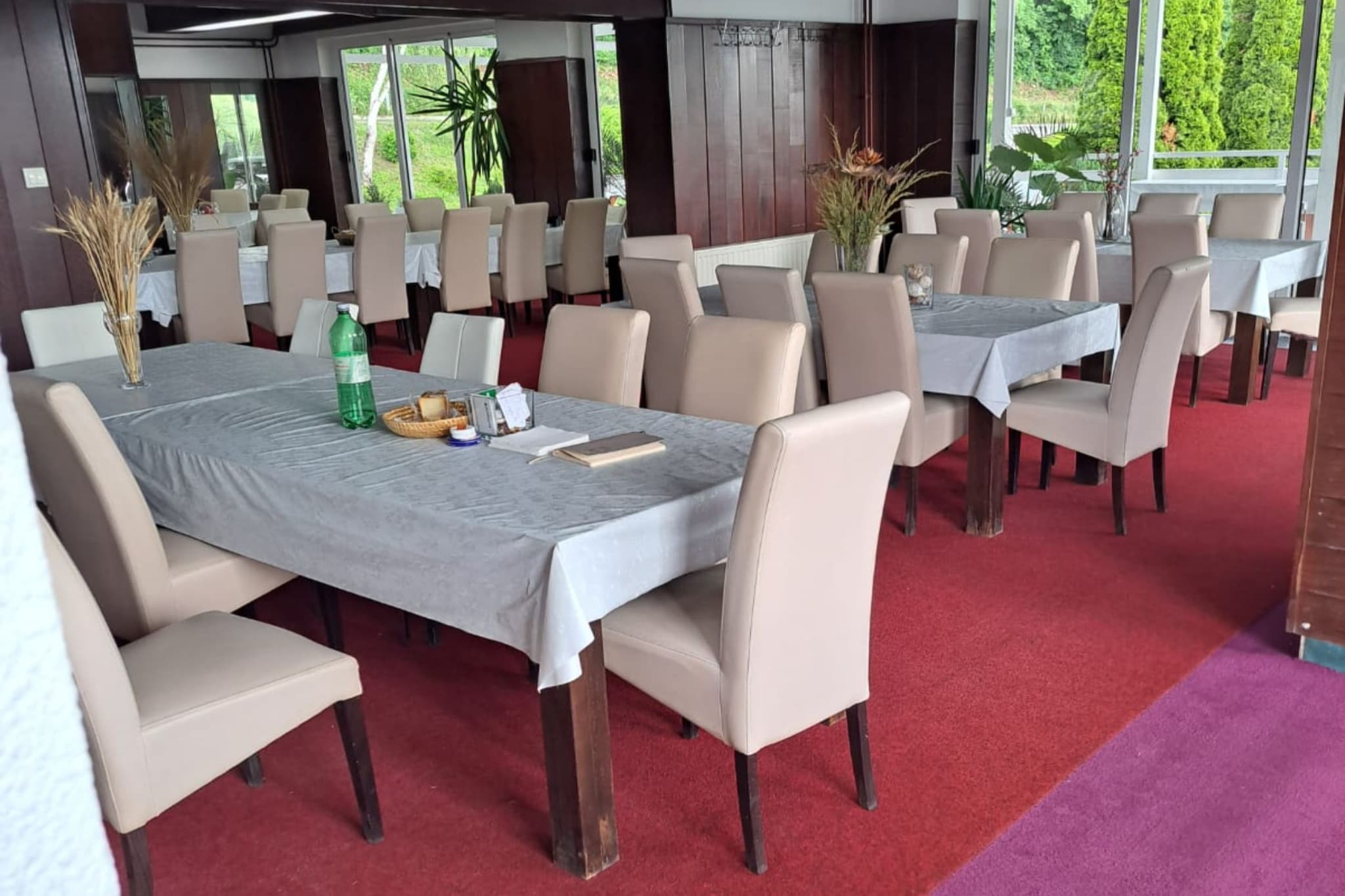 Room Đenadija - Double room with river view 15 - Buitenlucht