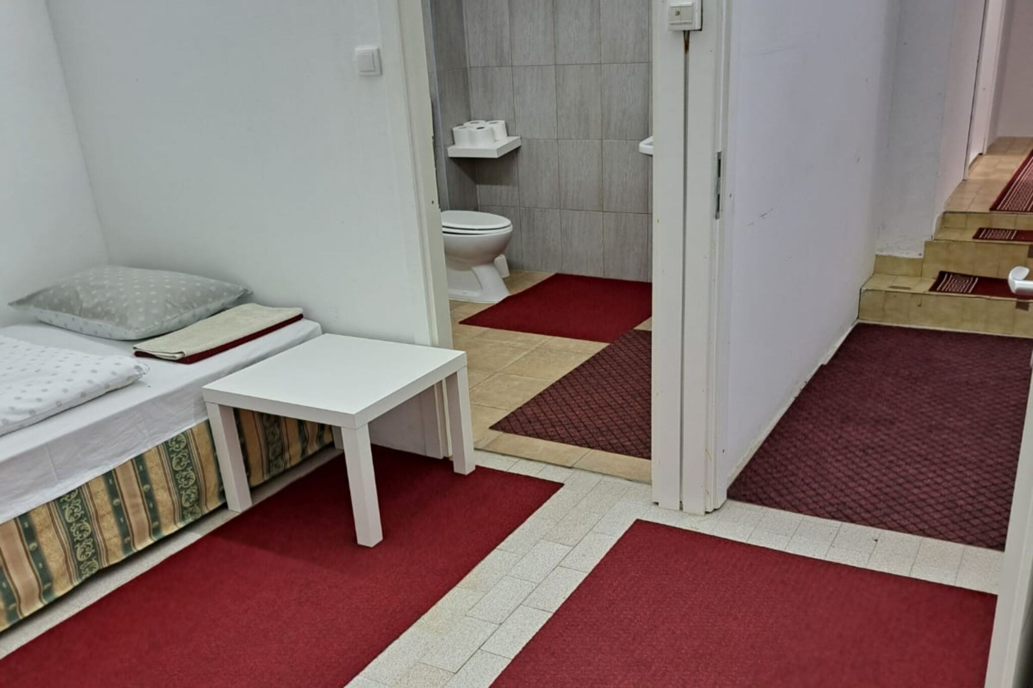 Room Đenadija - Double room with river view 15 - Badkamer