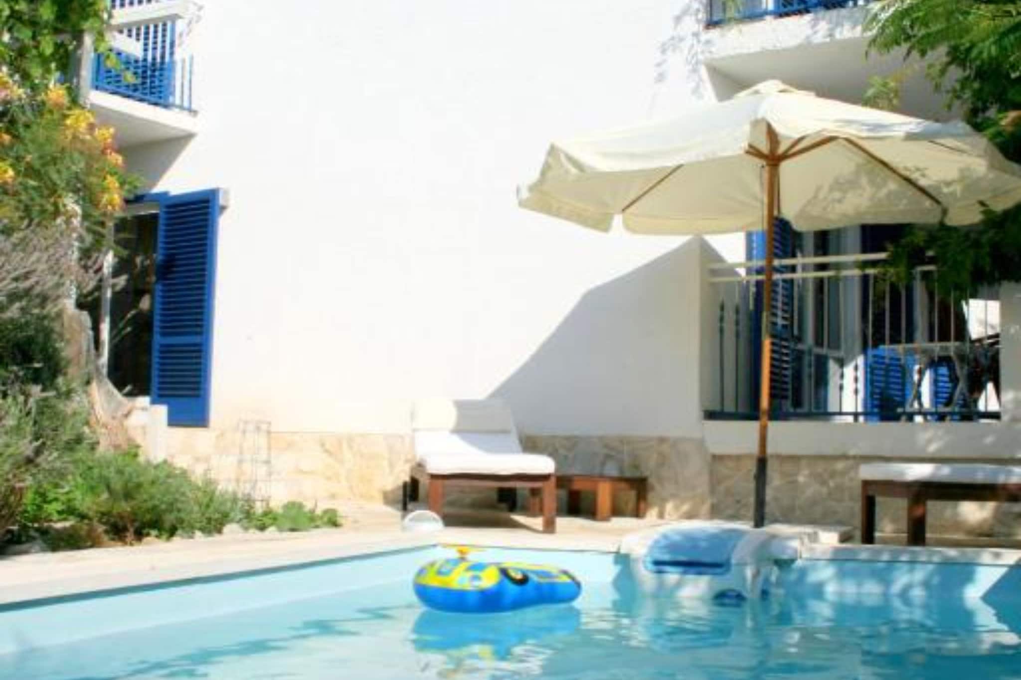 Apartments Mediterraneo Blues - Two bedroom apartment with sea view (Lavanda) - Zwembad