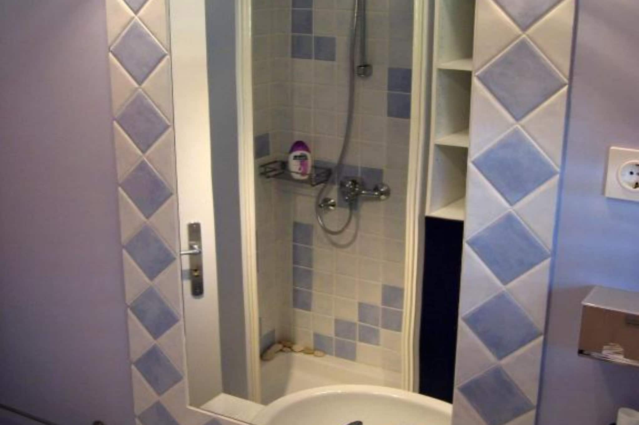 Apartments Mediterraneo Blues - Two bedroom apartment with sea view (Rustico) - Badkamer