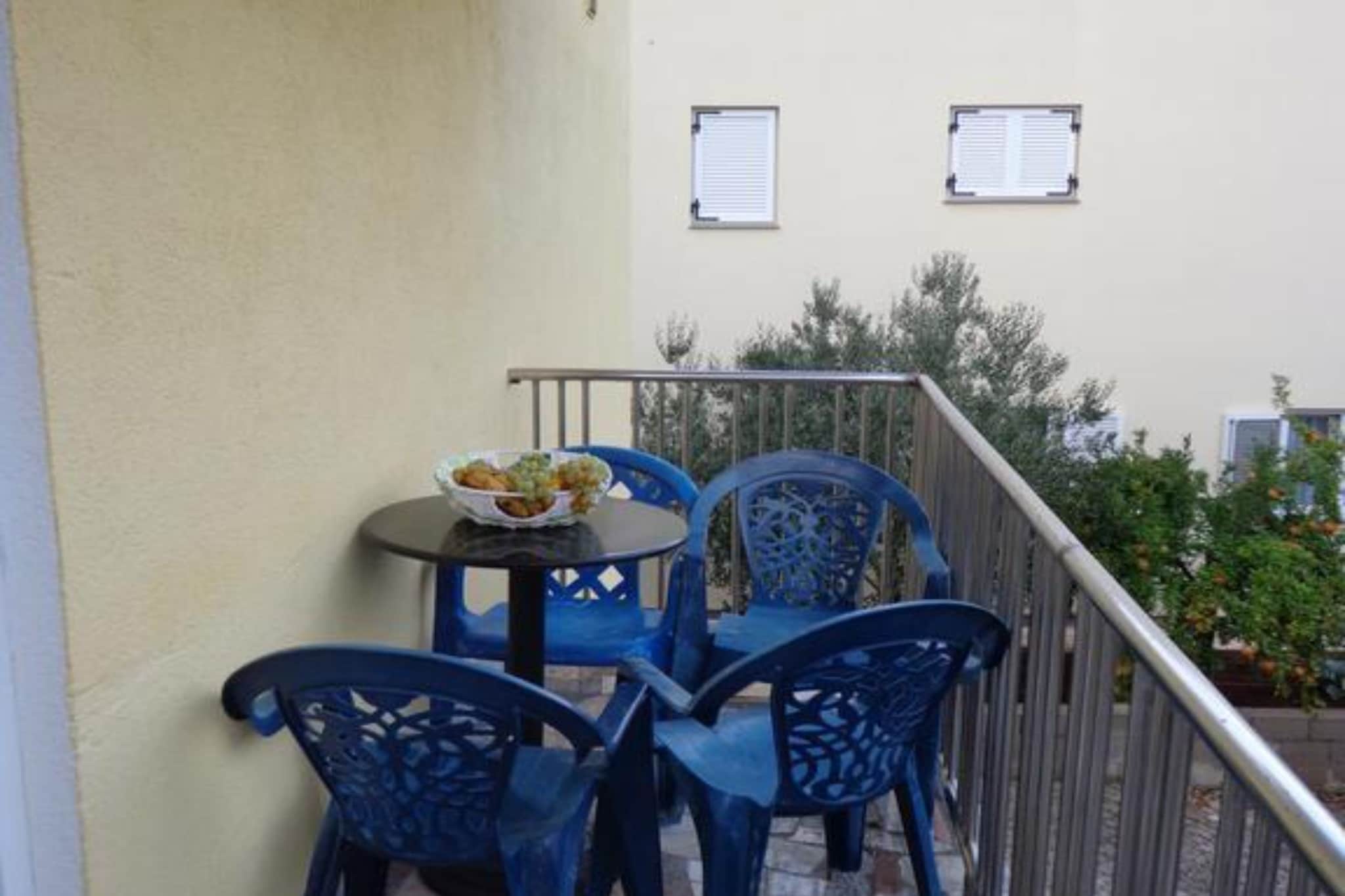 Apartments Popić - One bedroom apartment with balcony (3) - Terrasbalkon