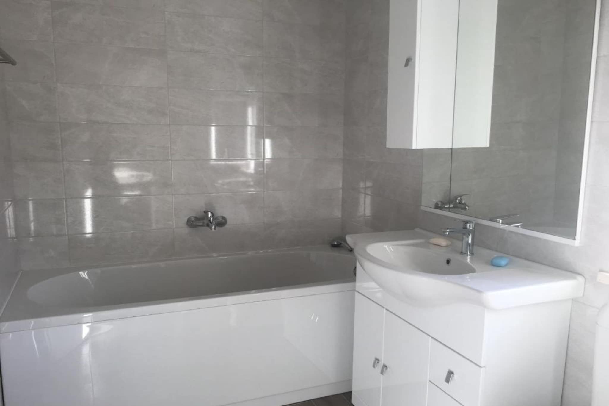 Comfort Apartments Lumbarda - TwoBedroom Apartment With SeaView - Badkamer
