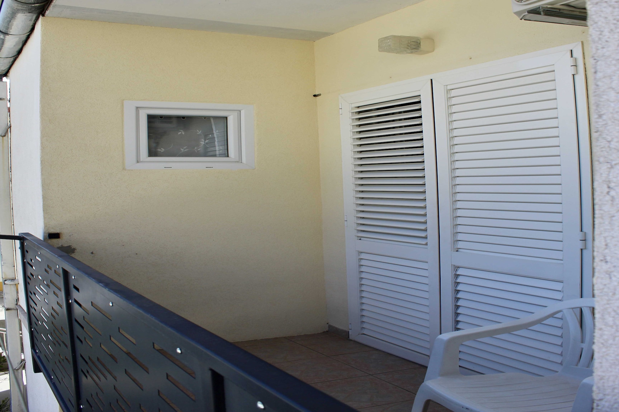 Apartments Jozo Baška Voda - Comfort Studio Apartment with Balcony (NO 7)