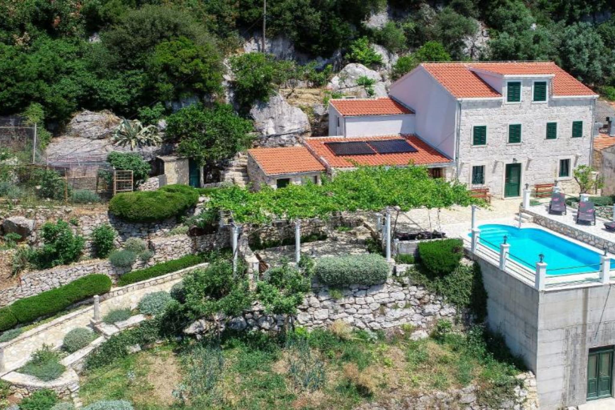 Beautiful Villa Anita - Four Bedroom Villa with Outdoor Swimming Pool - Buitenlucht