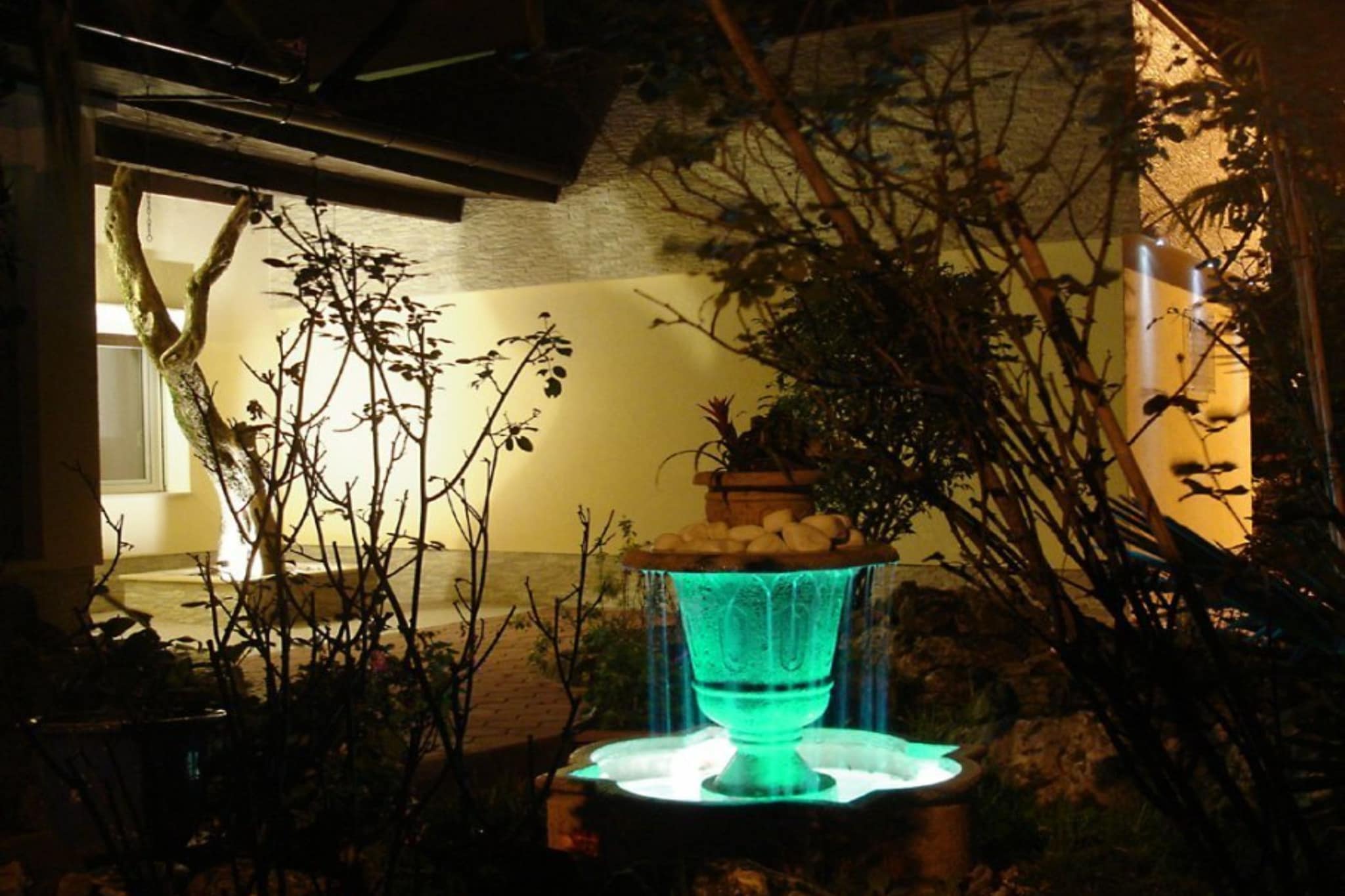 Villa Tena - One bedroom Apartment (Floki) - Garten Sommer