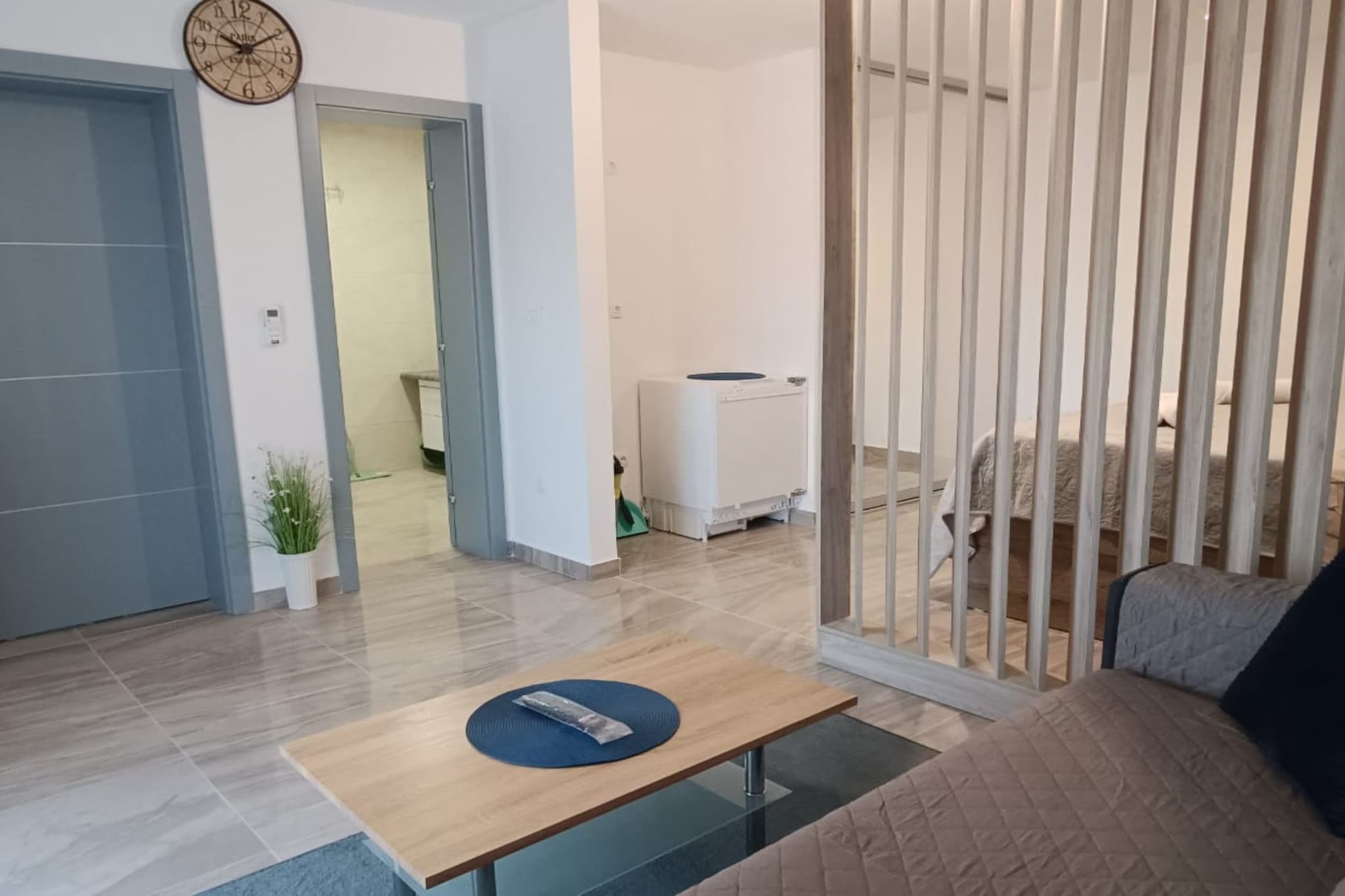 Dalmatia Apartments-Studio Apartment with Balcony 3a - Slaapkamer