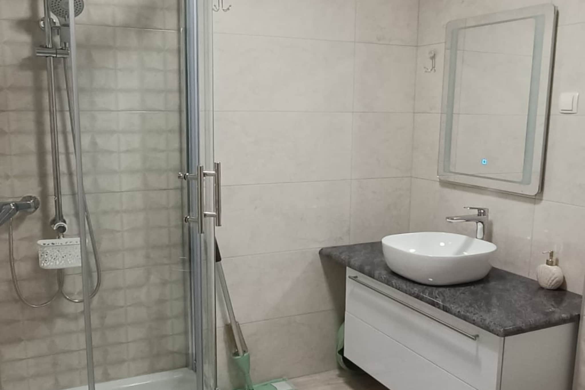 Dalmatia Apartments-Studio Apartment with Balcony 3a - Badkamer