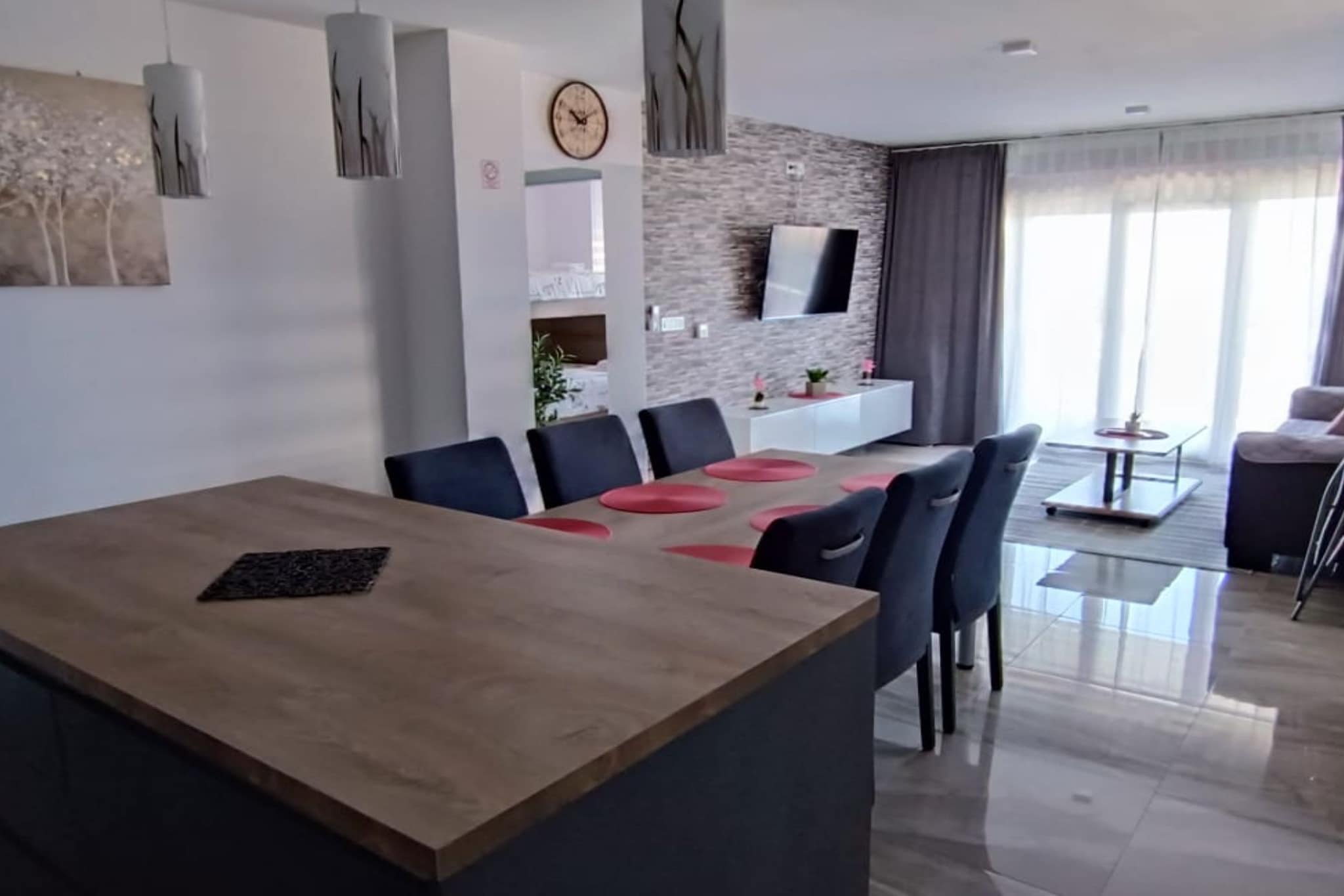 Dalmatia Apartments - Three Bedroom Apartment with  Balcony and Sea View 7 - Eetkamer