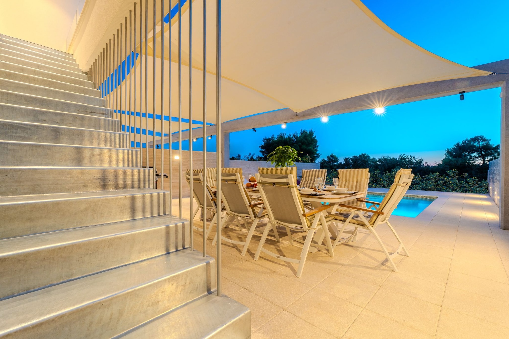 Villa Nexia with pool - Buitenlucht
