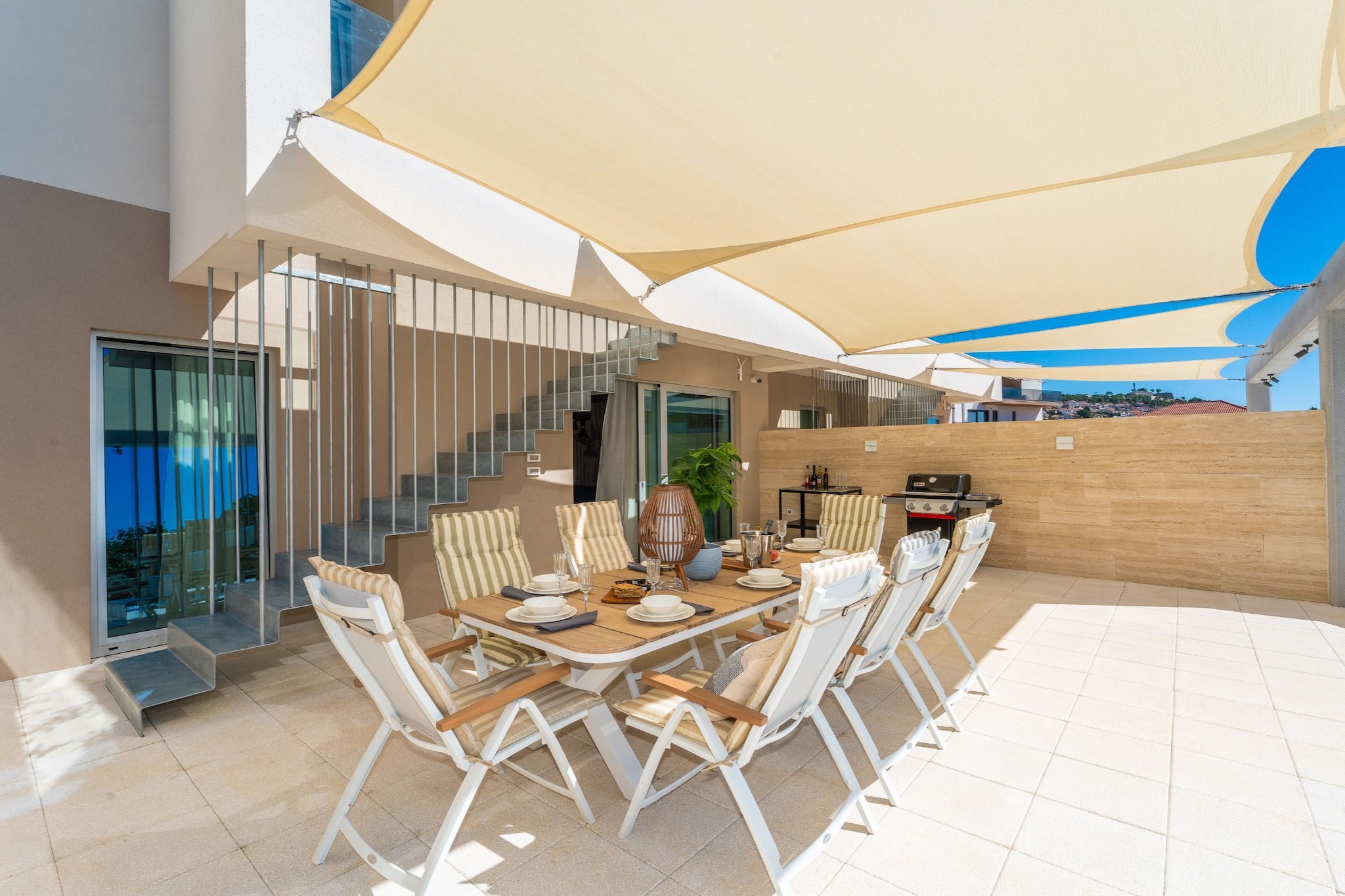 Villa Nexia with pool - Buitenlucht