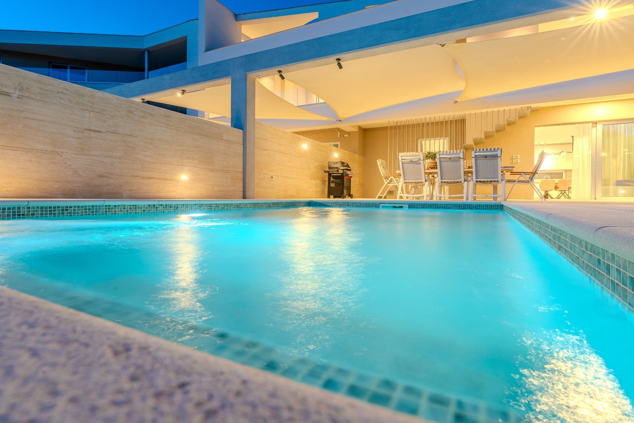 Villa Axia with pool - Piscine