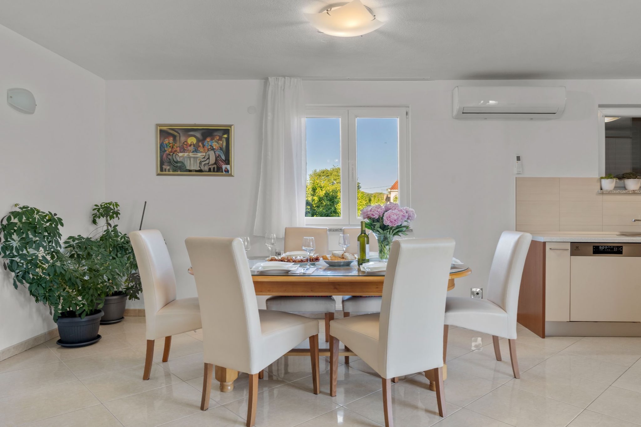 Holiday Home Marija - Three Bedroom Holiday Home with Private Pool and Terrace - Eetkamer