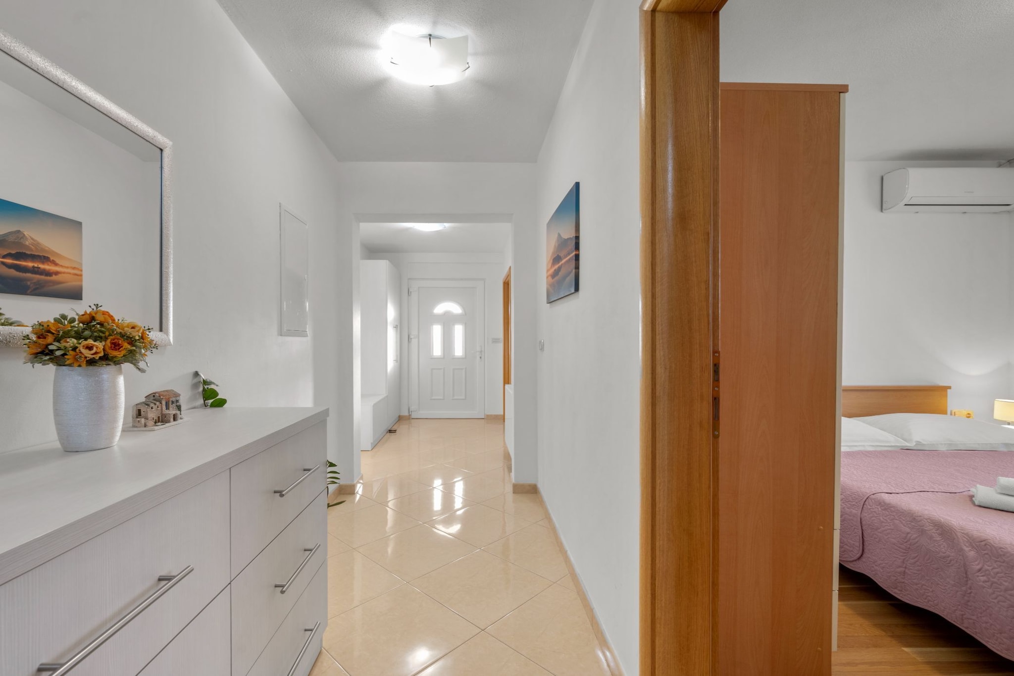 Holiday Home Marija - Three Bedroom Holiday Home with Private Pool and Terrace - Binnen