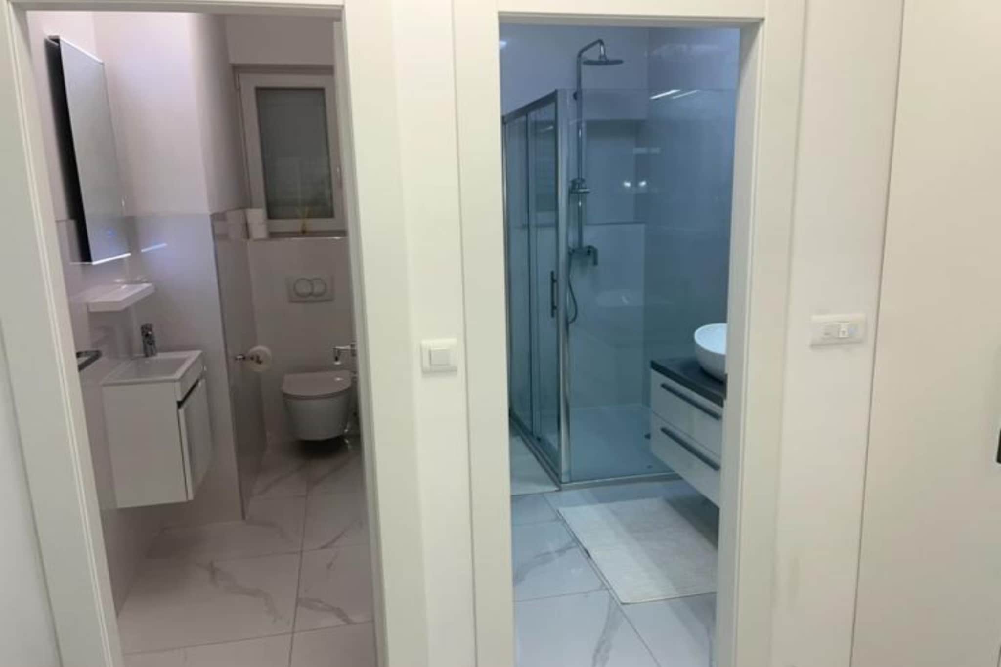 Apartment La Mar - Two Bedroom Apartment with Terrace - Badkamer