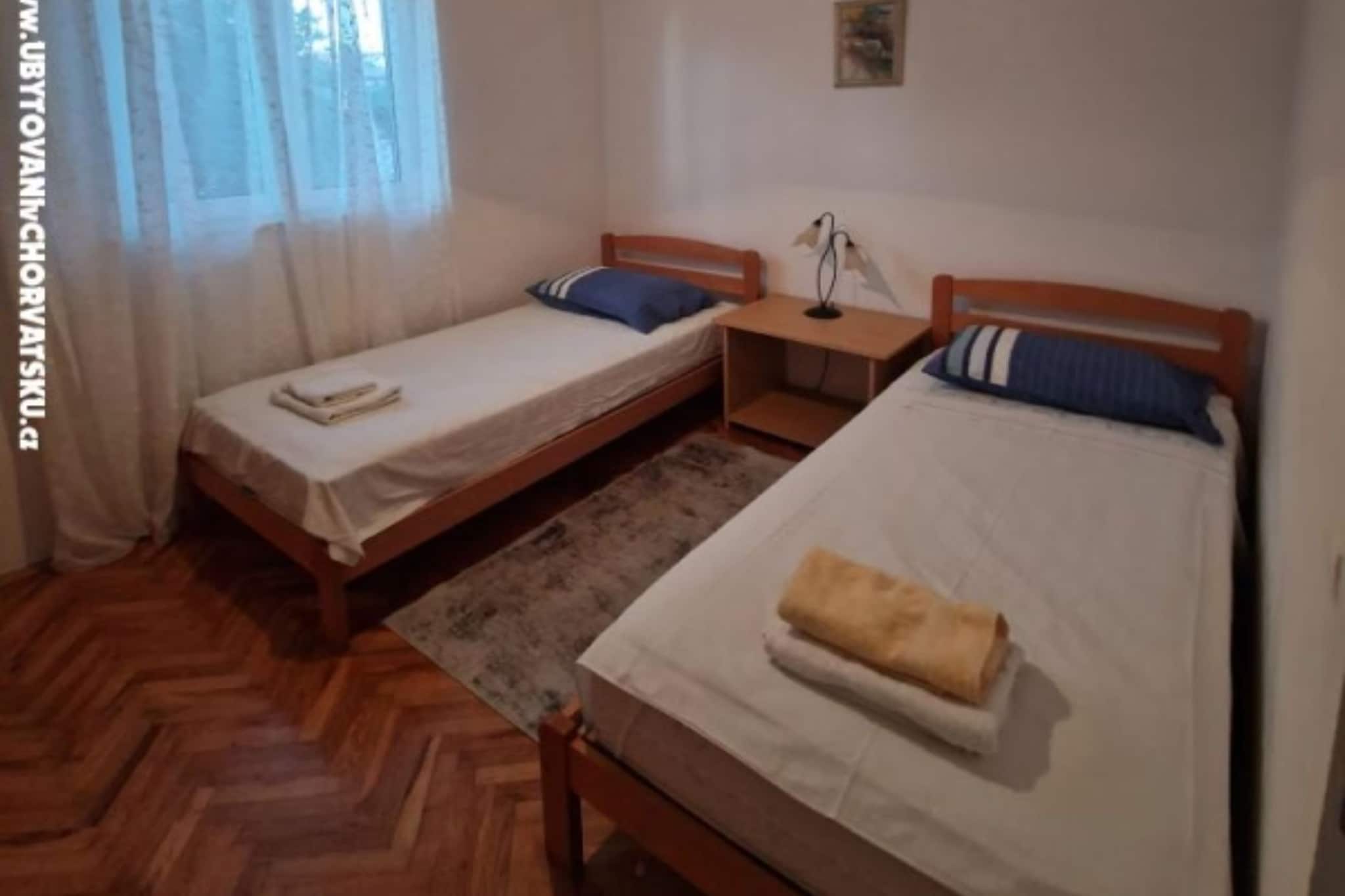 Apartments Ordulj - Two bedroom apartment (prizemlje) - Slaapkamer