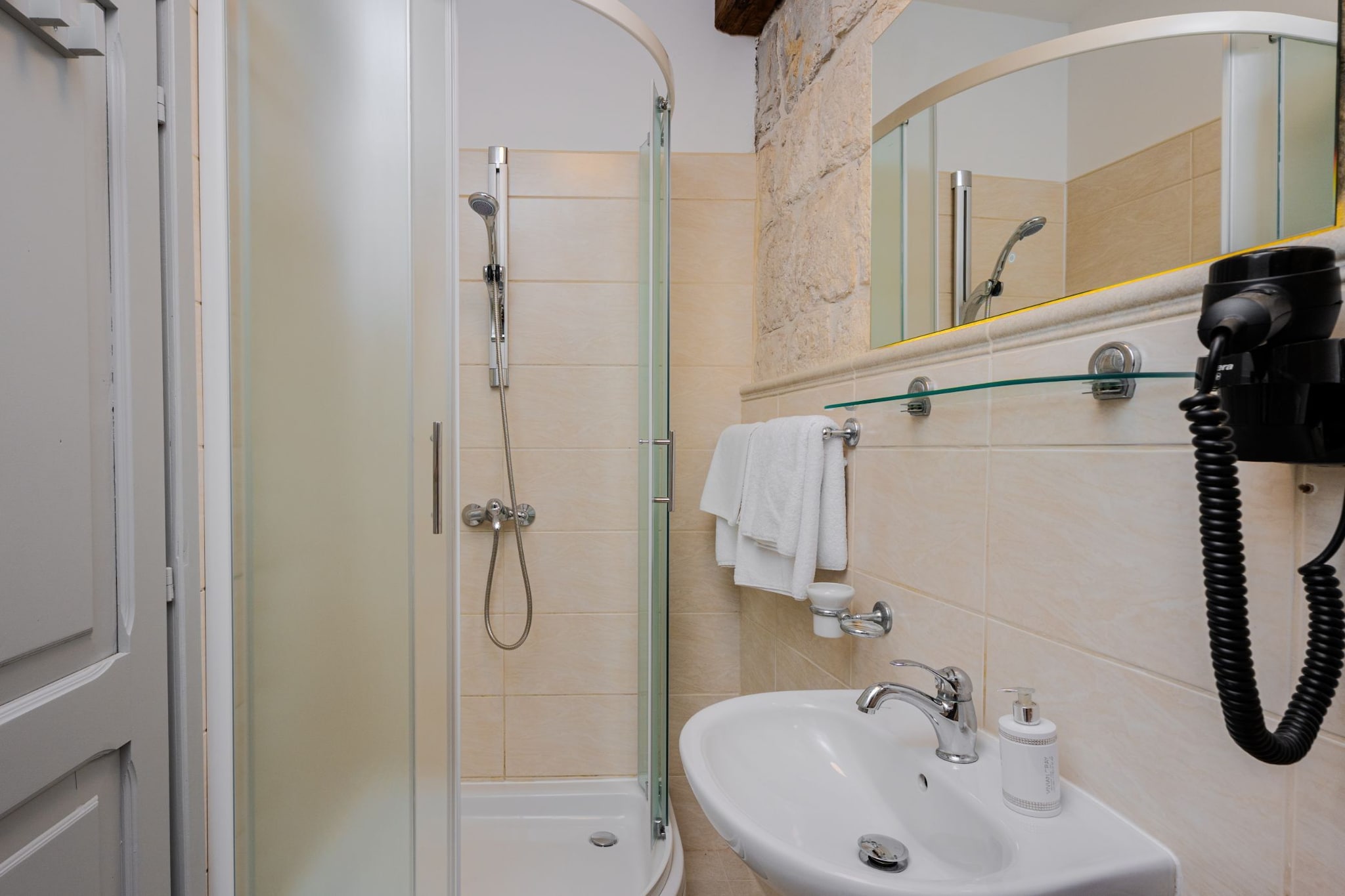 Apartments Nonna - Studio Apartment with Balcony - Salle de bain