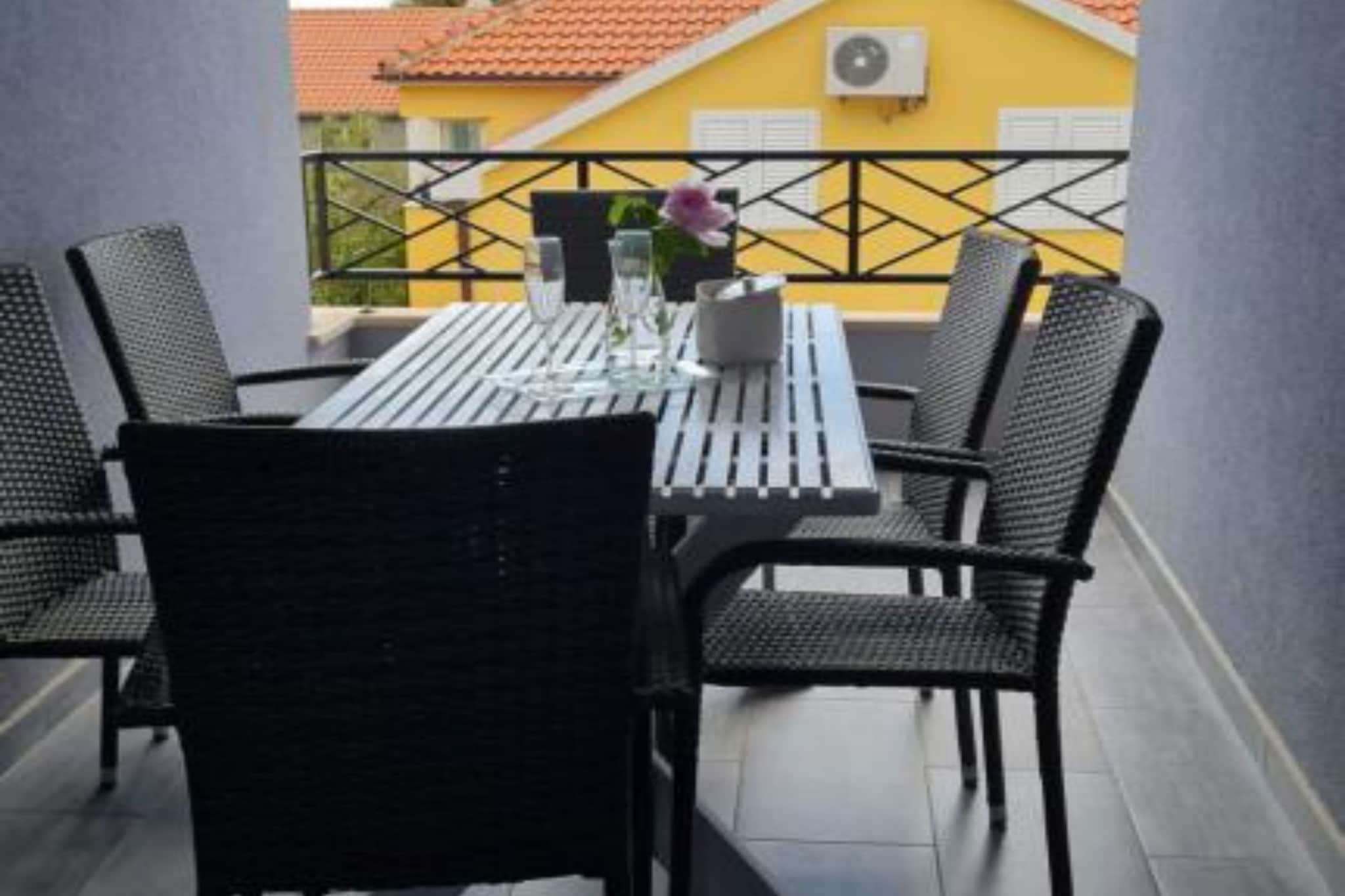 Apartments near the beach Orebic - Two bedroom apartment (703) - Terrasbalkon