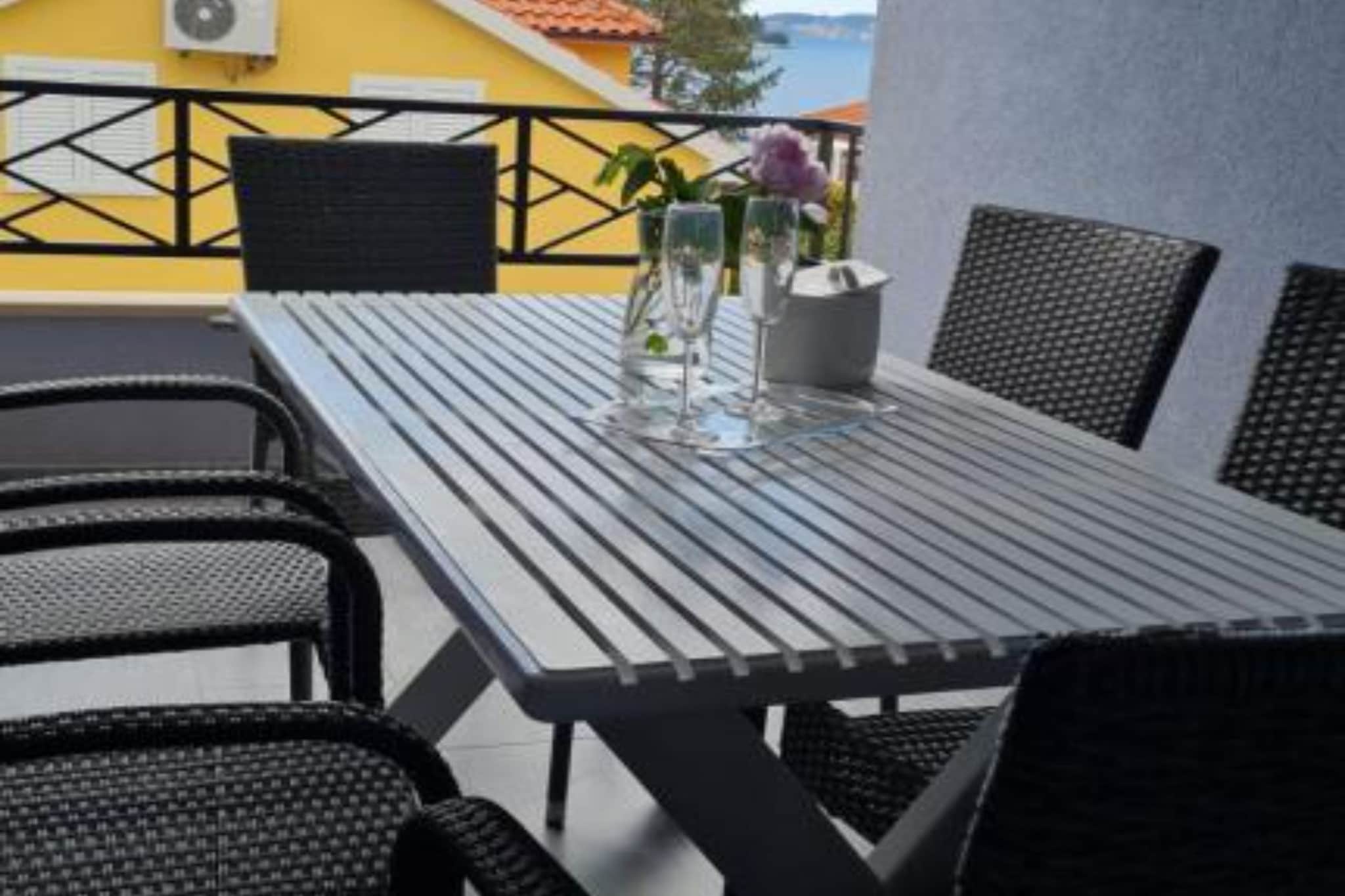 Apartments near the beach Orebic - Two bedroom apartment (703)